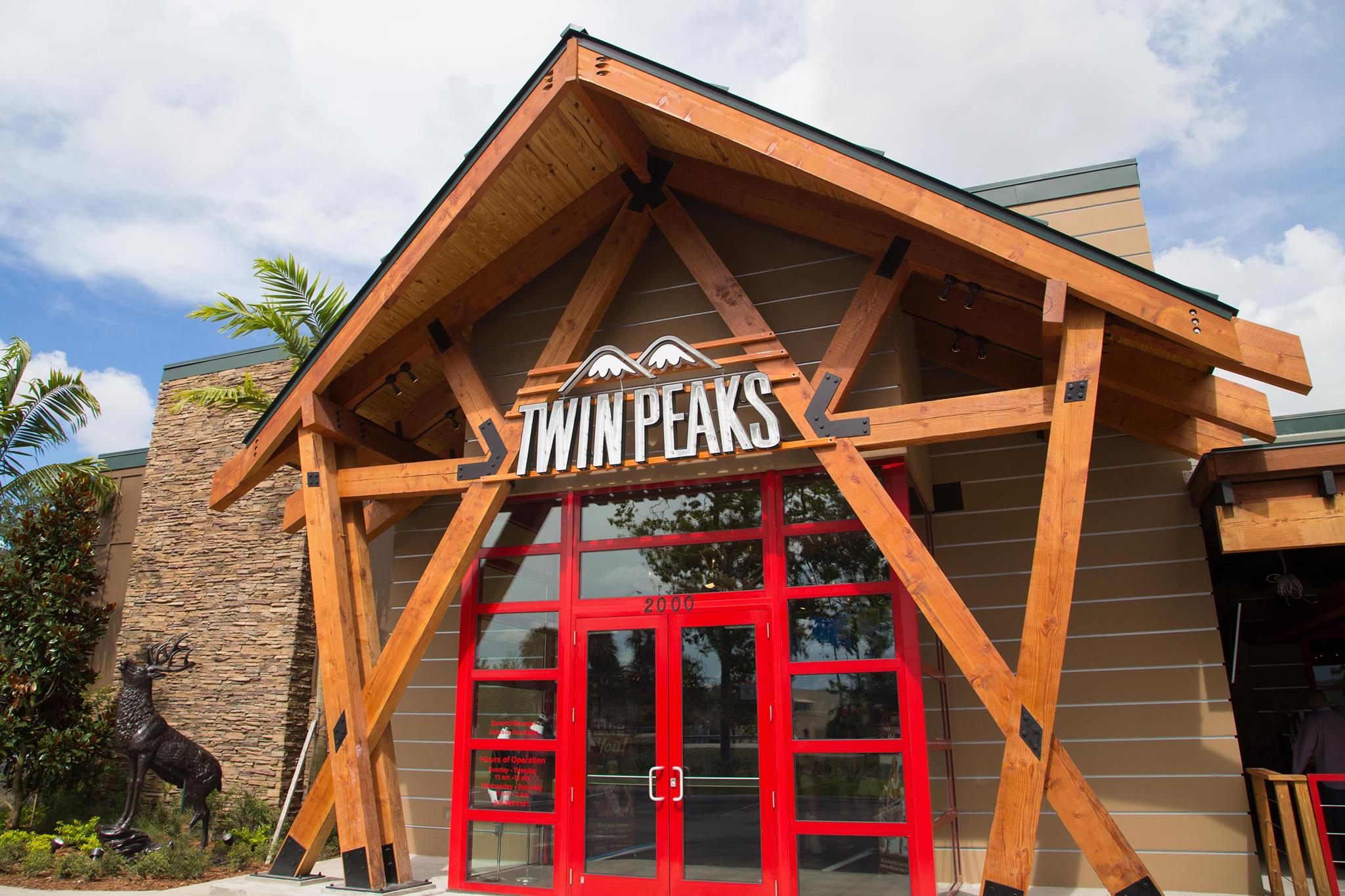 Twin Peaks Restaurant Valentines Day