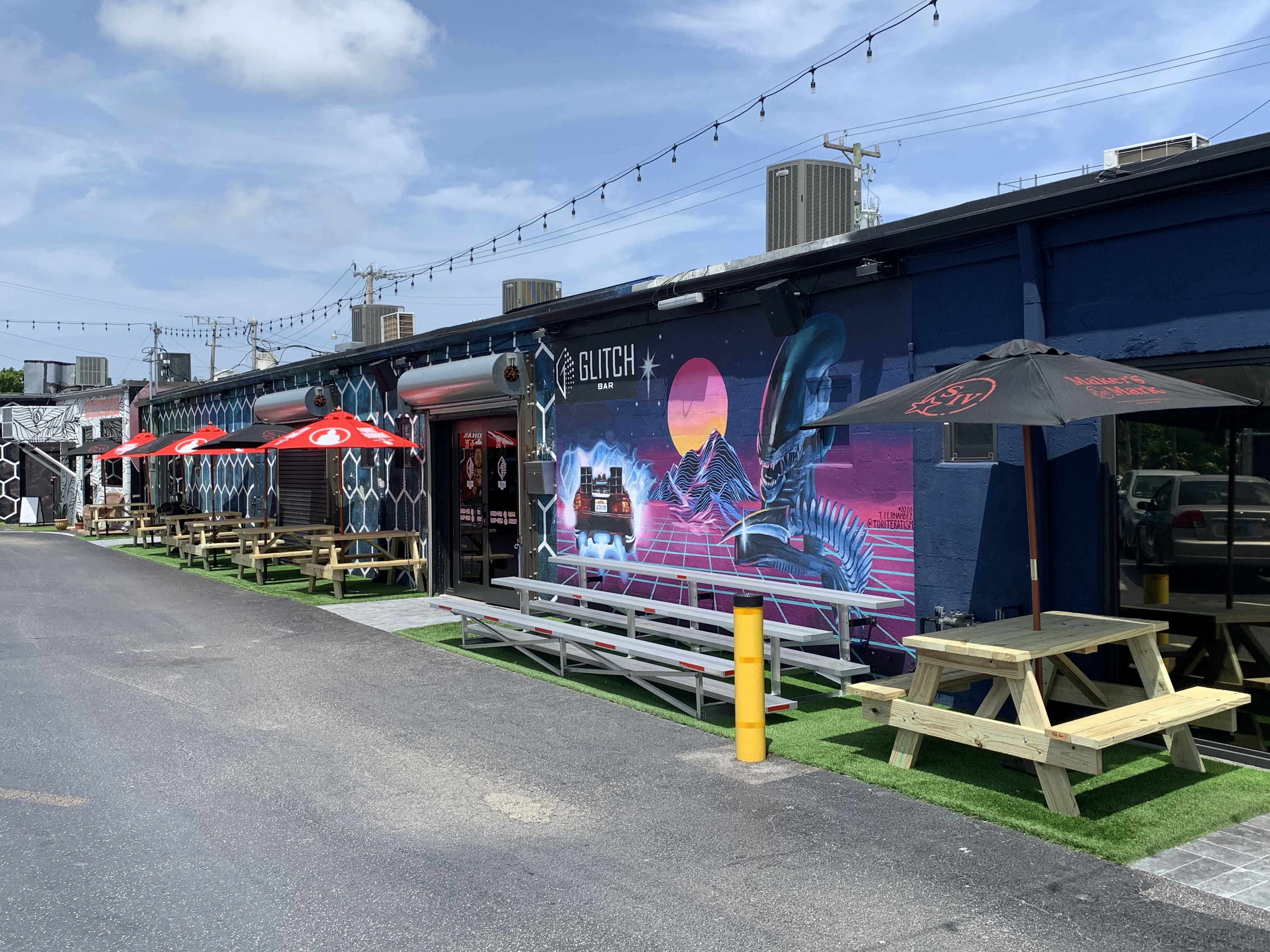 Mapstr - Bar Glitch Bar Fort Lauderdale - Date, Fun, Drinks