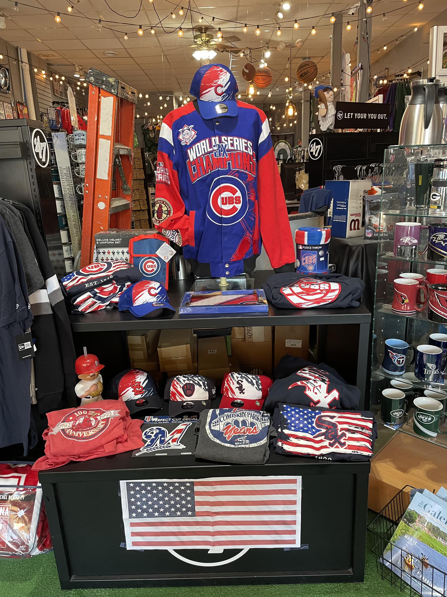 the cubs team store