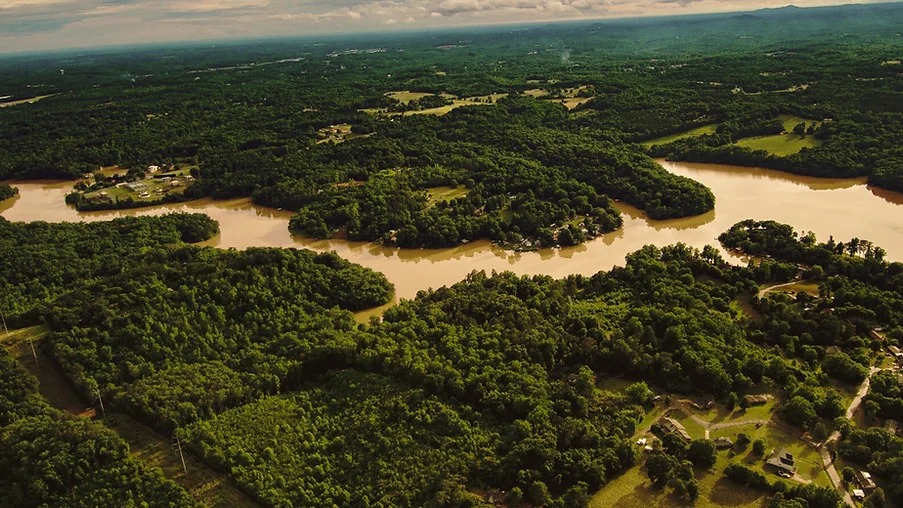 Saluda Lake