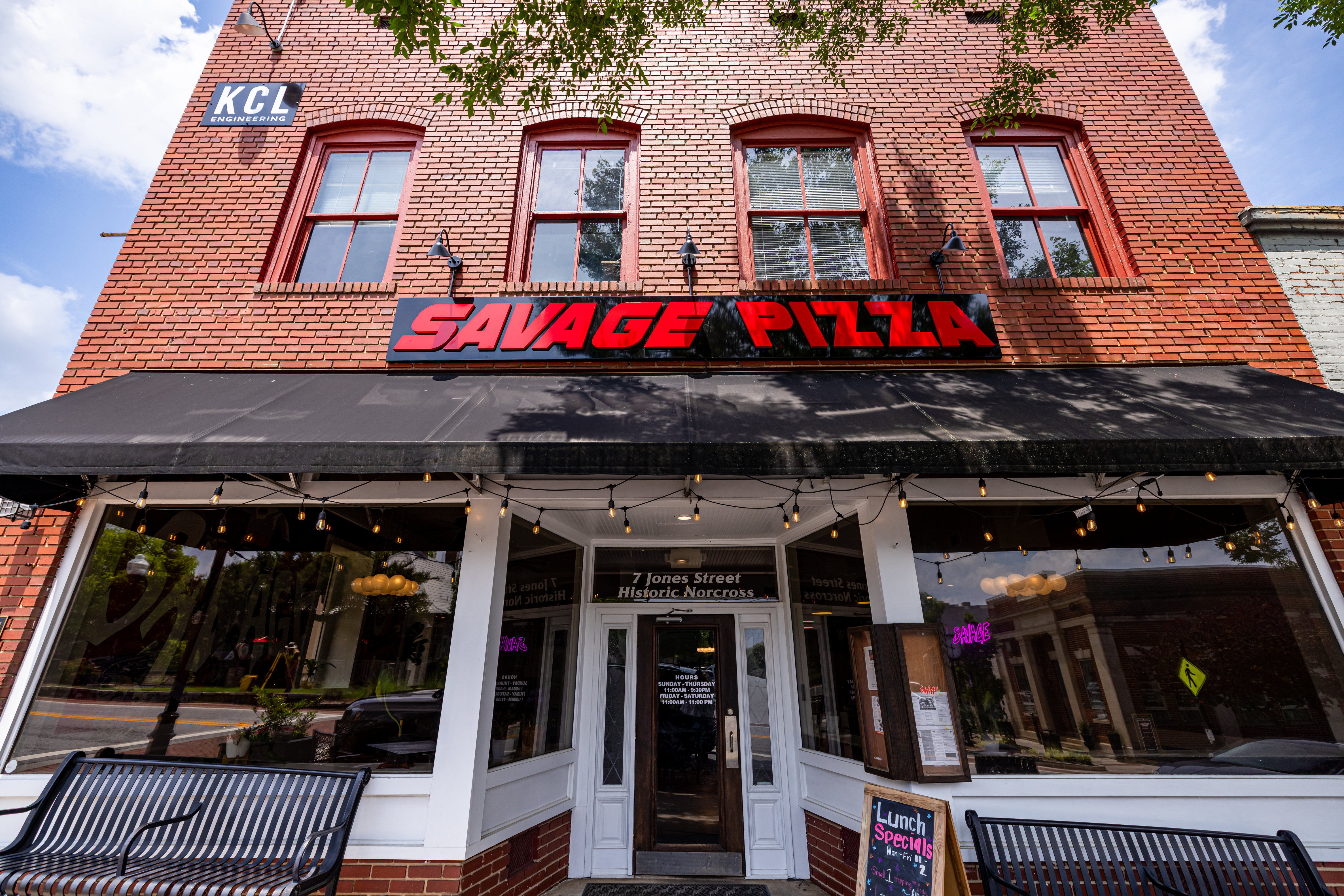 Norcross---Savage-Pizza-