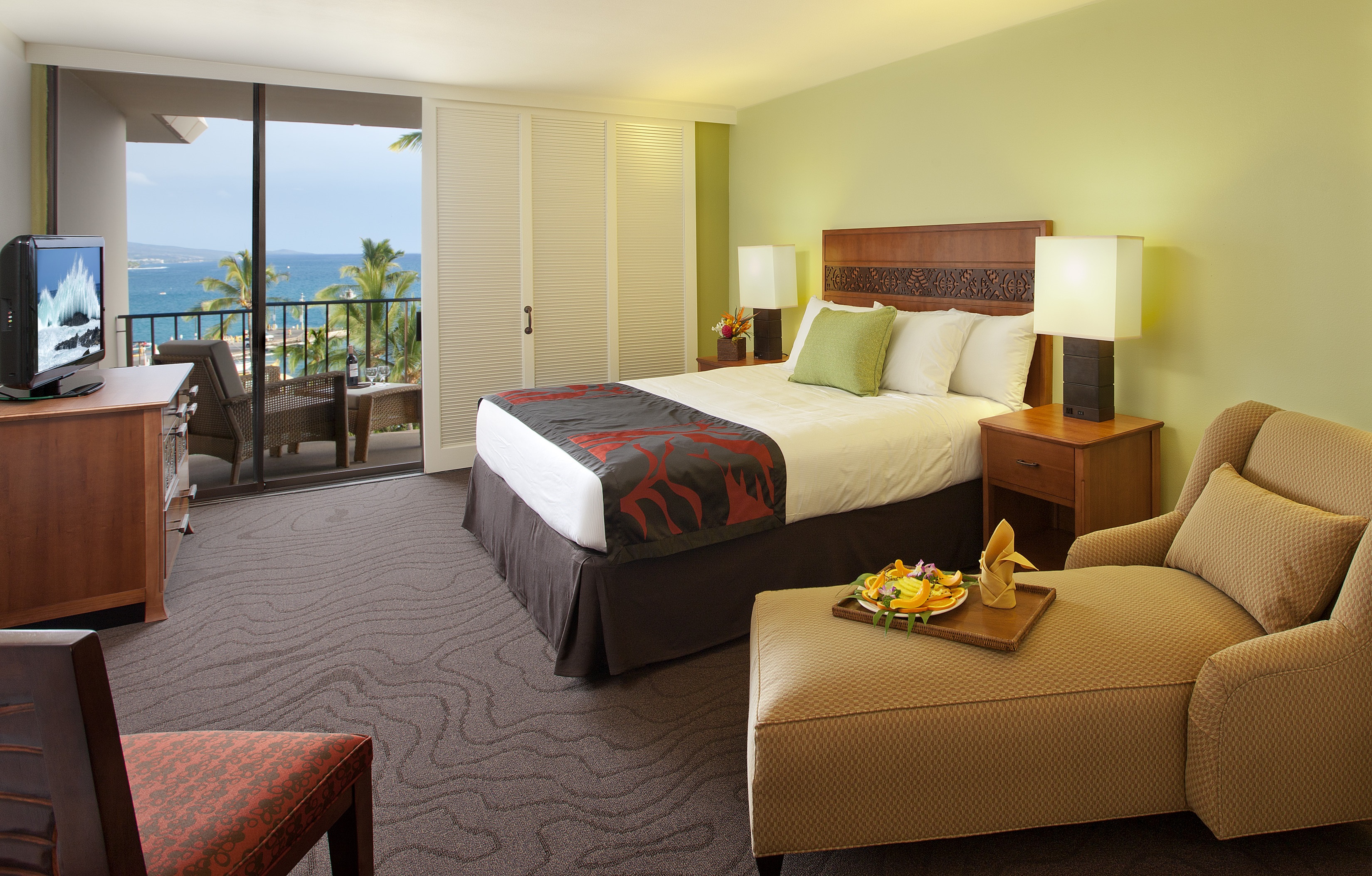 Courtyard Marriott King Kamehameha's Kona Beach Hotel