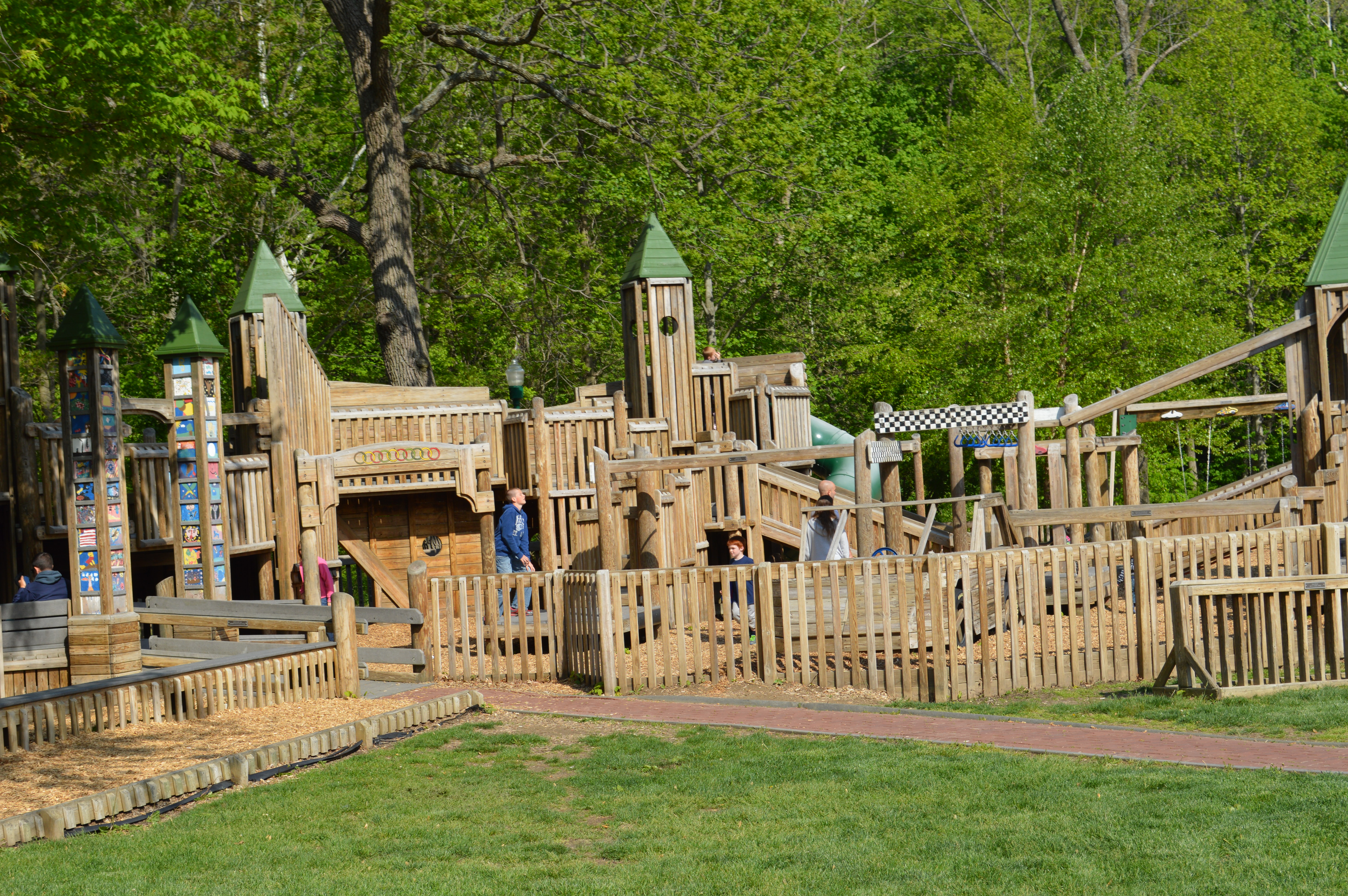 Ellis Park & Gill Family Aquatic Center | Danville, IN