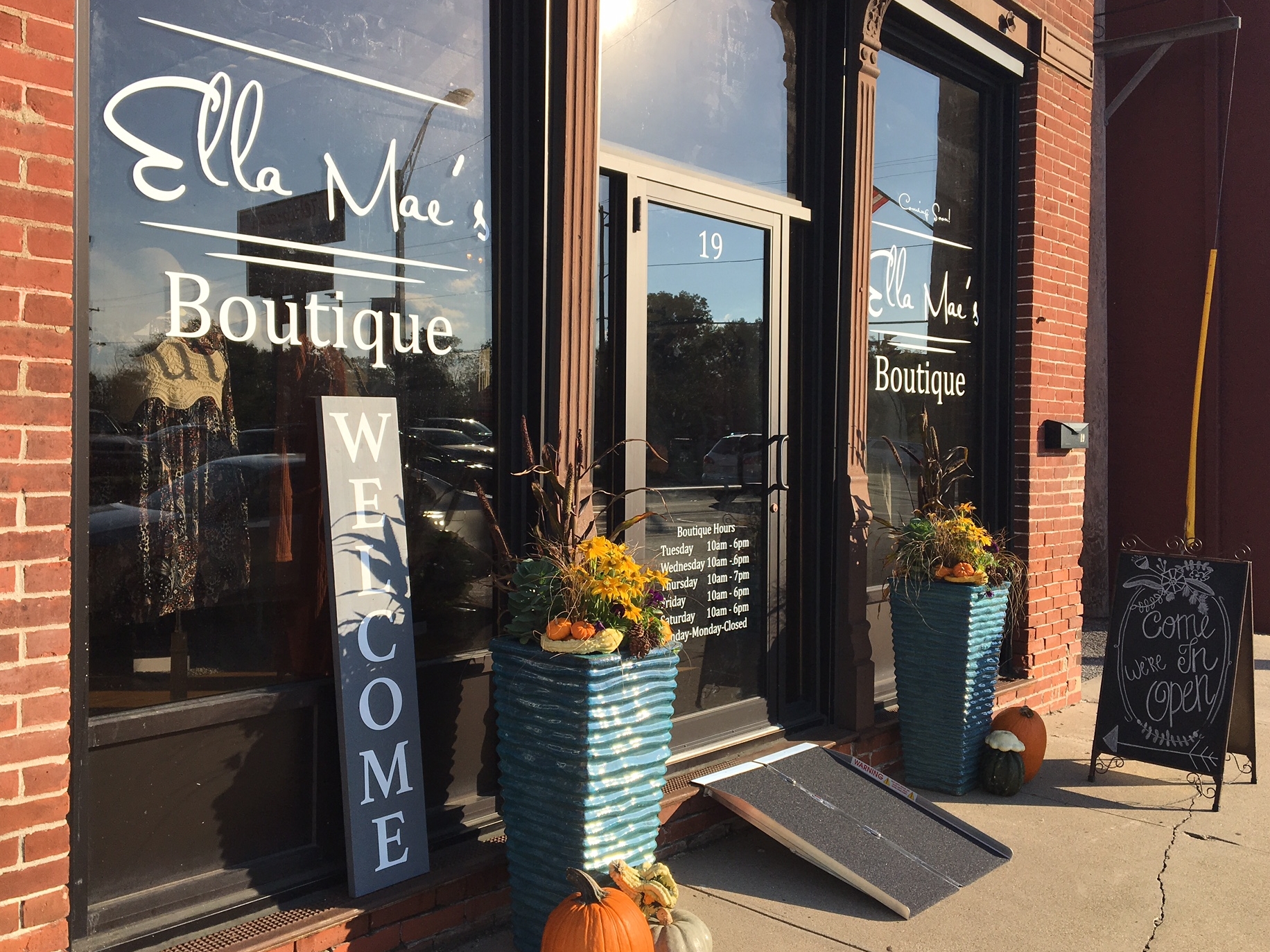 Ella Mae s Boutique Brownsburg IN