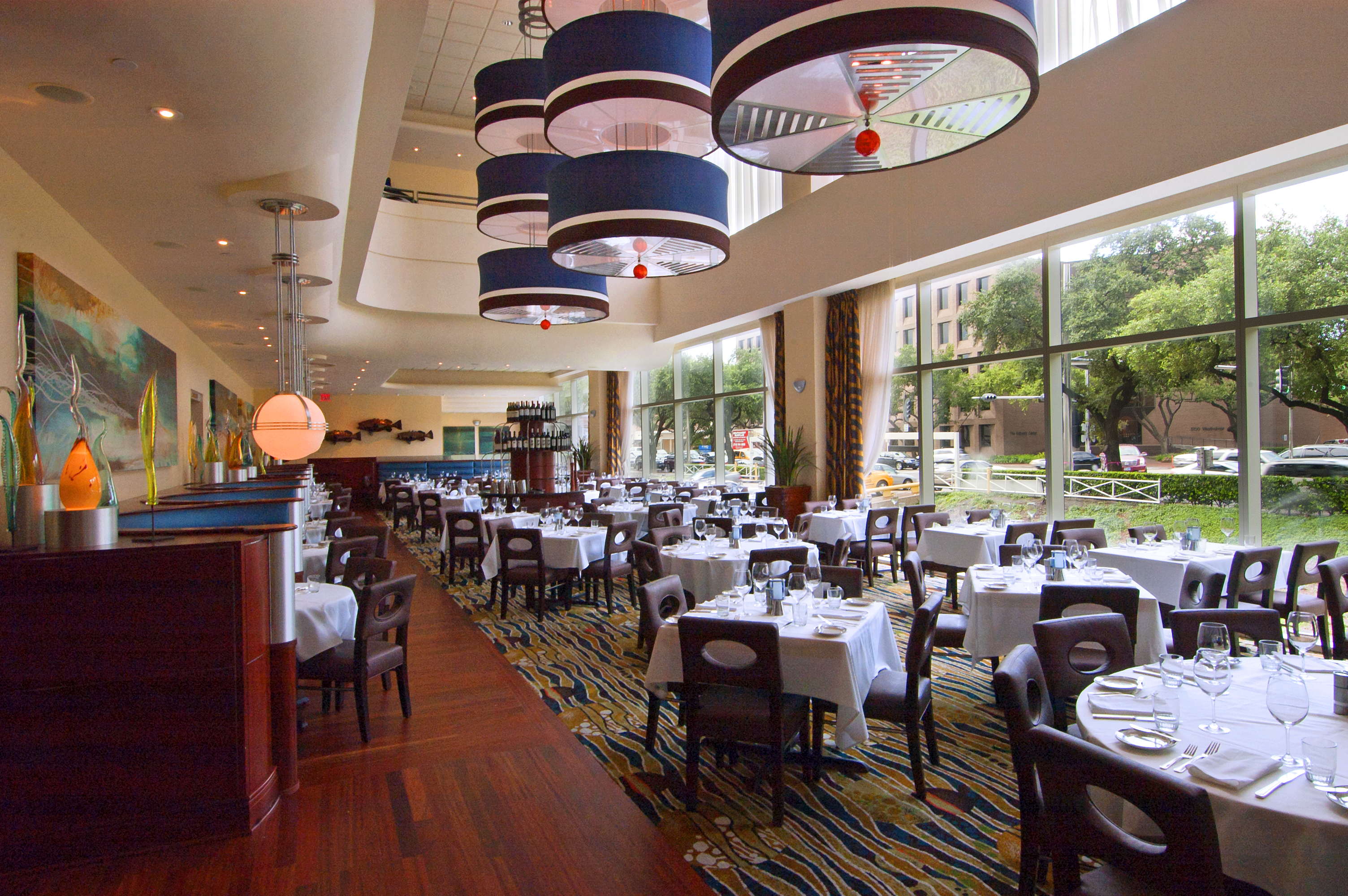 Oceanaire Seafood Room The Restaurants In Houston Tx 77056