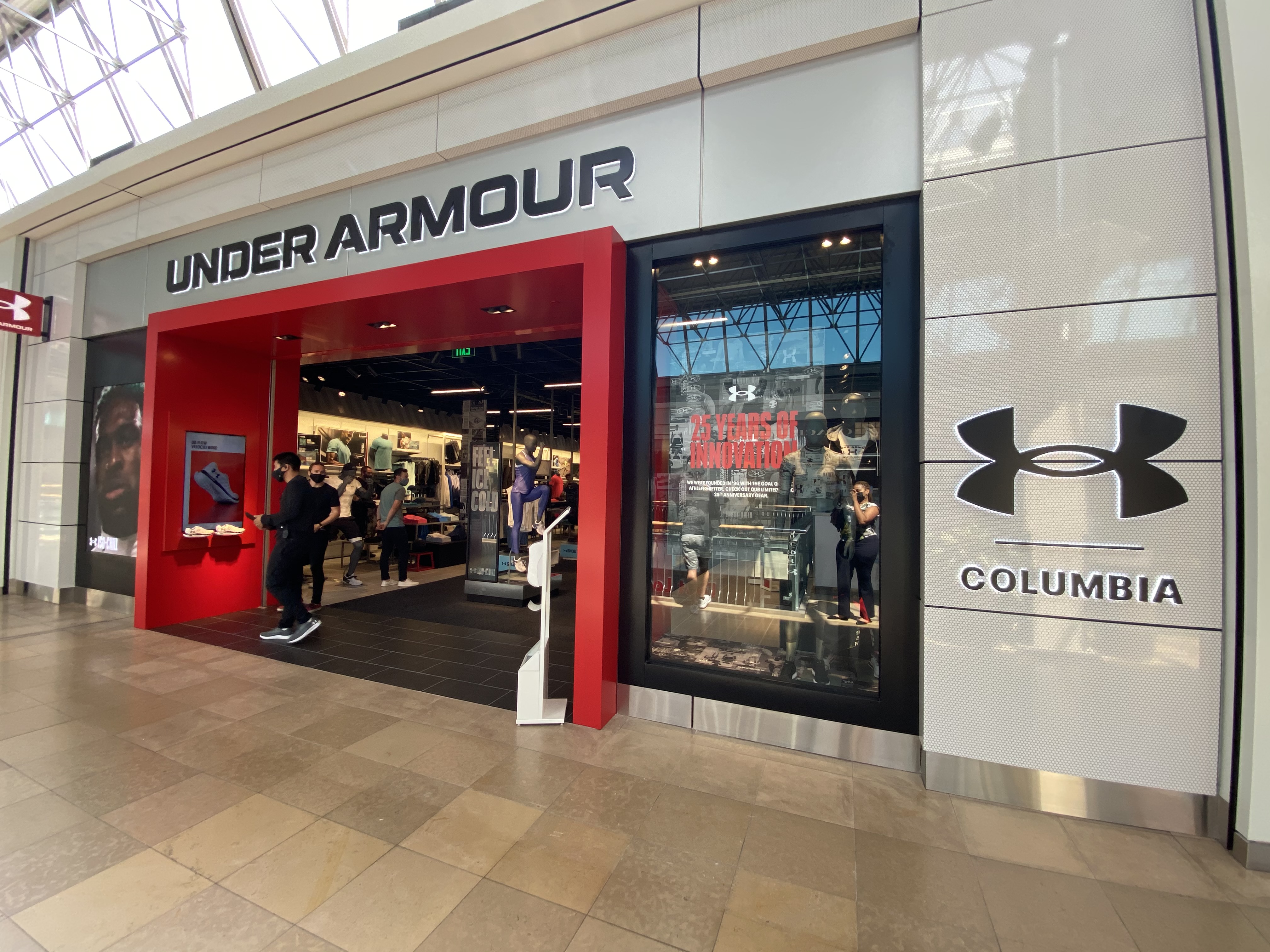 Under armor best sale store locator