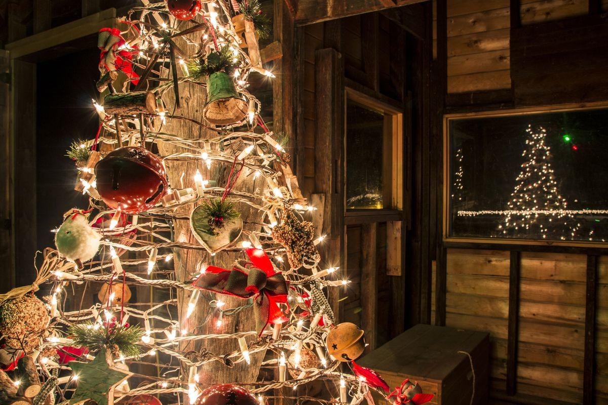 FH: Holidays at the Homestead