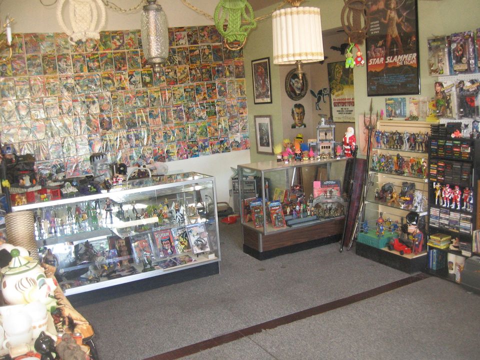 Riffraff Toys and Collectibles