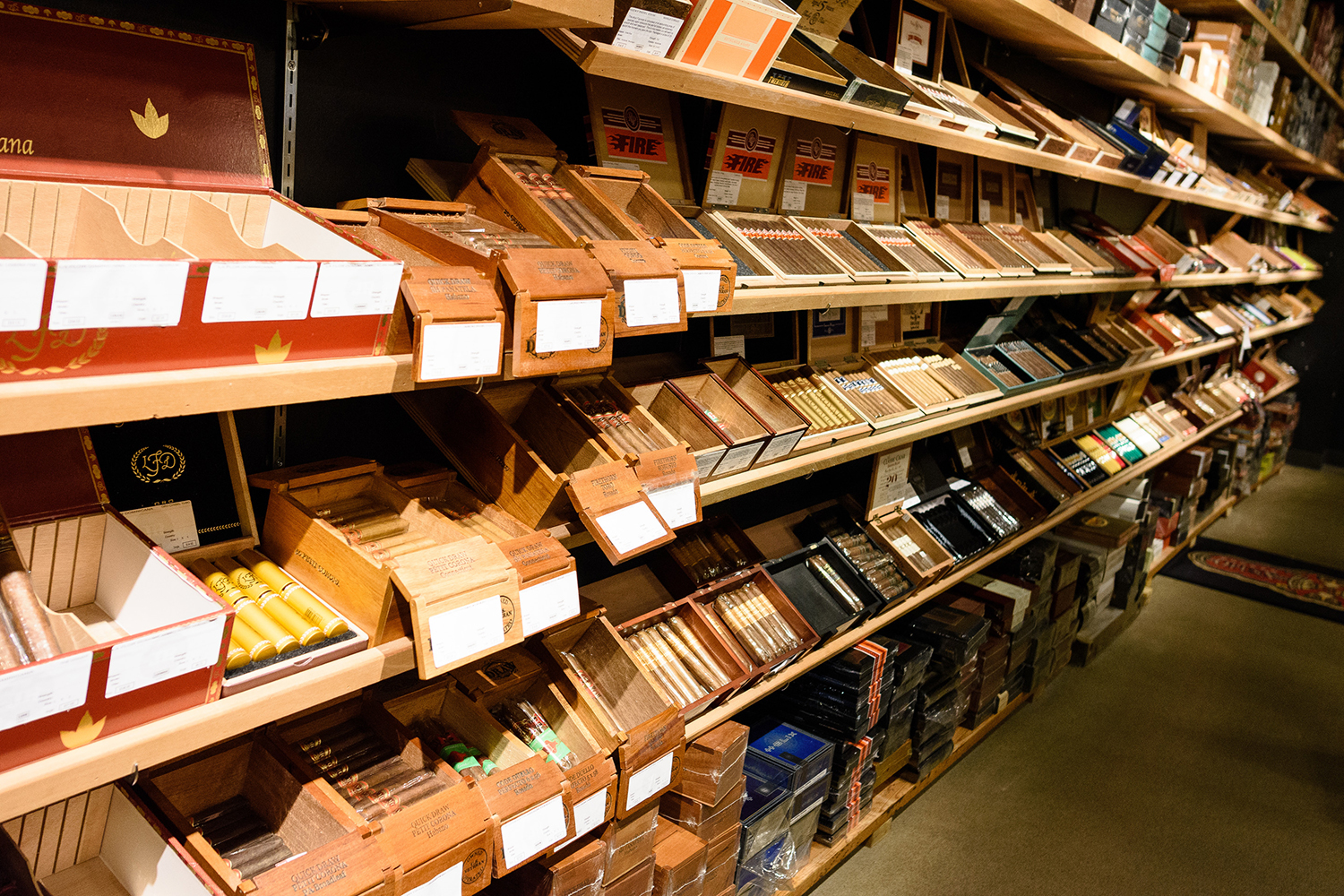 jr tobacco statesville nc JR Cigar Outlet