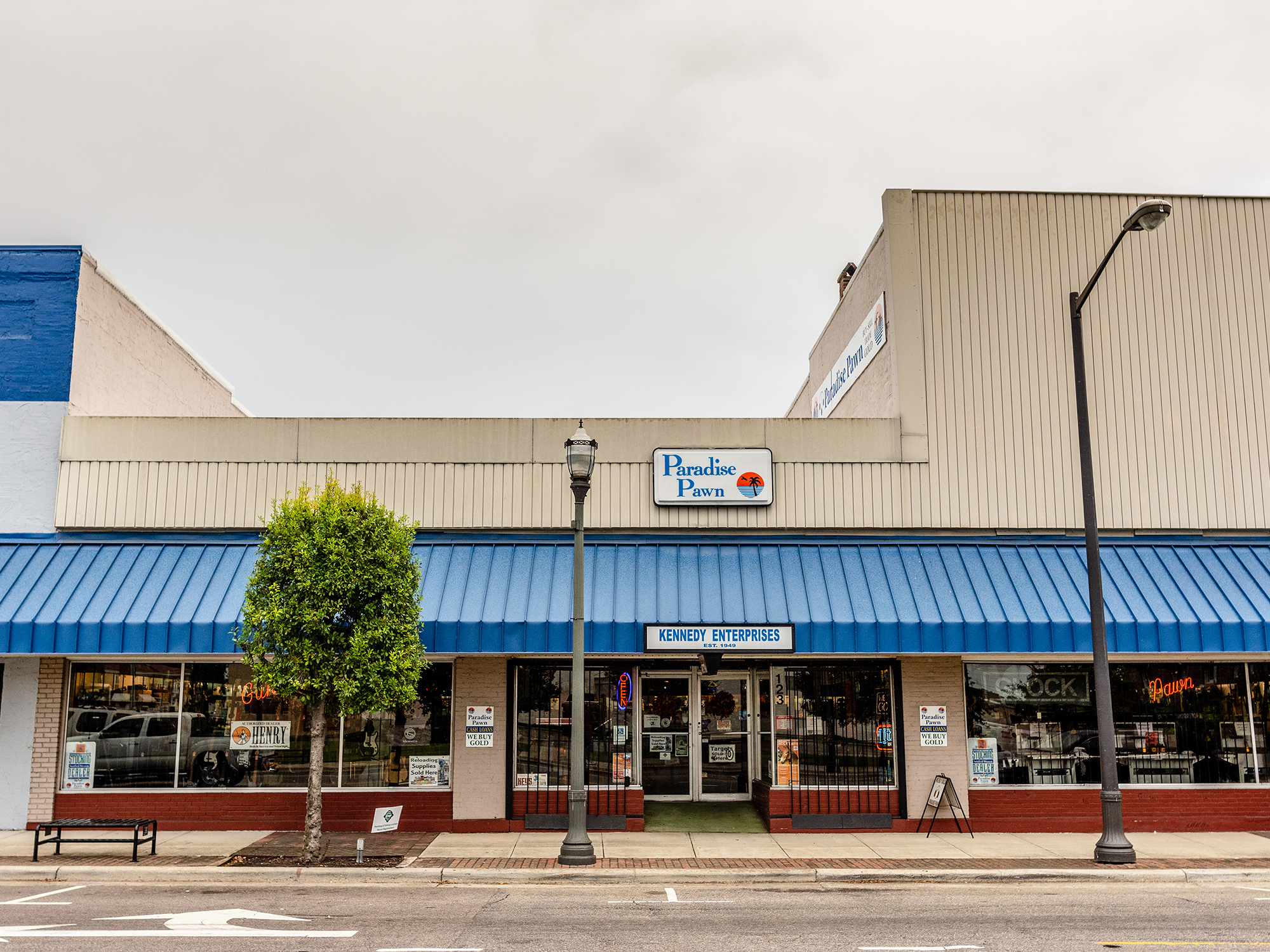 pawn shop on tobacco road Kennedy's Paradise Pawn