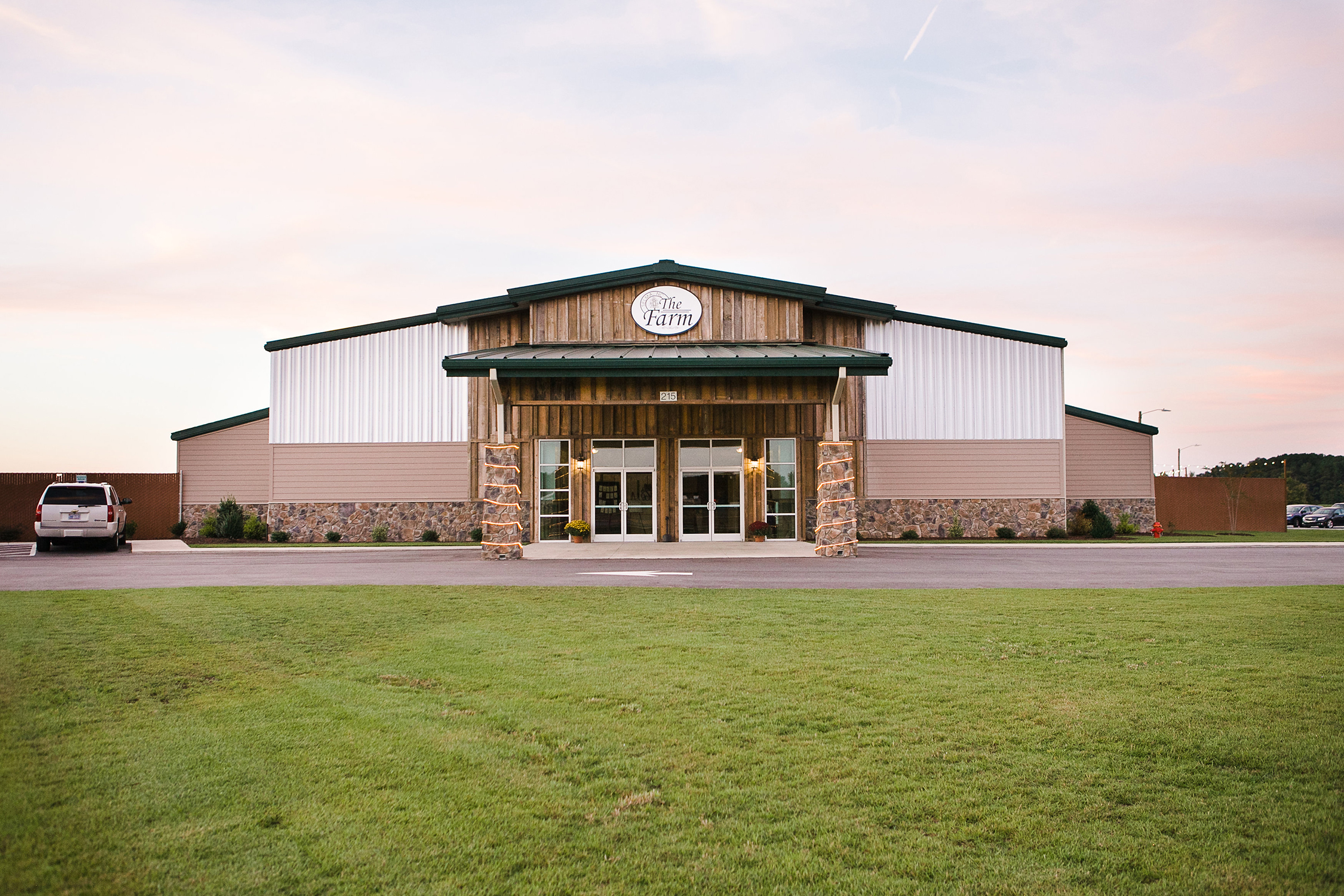 The-Farm-at-95-Exterior-