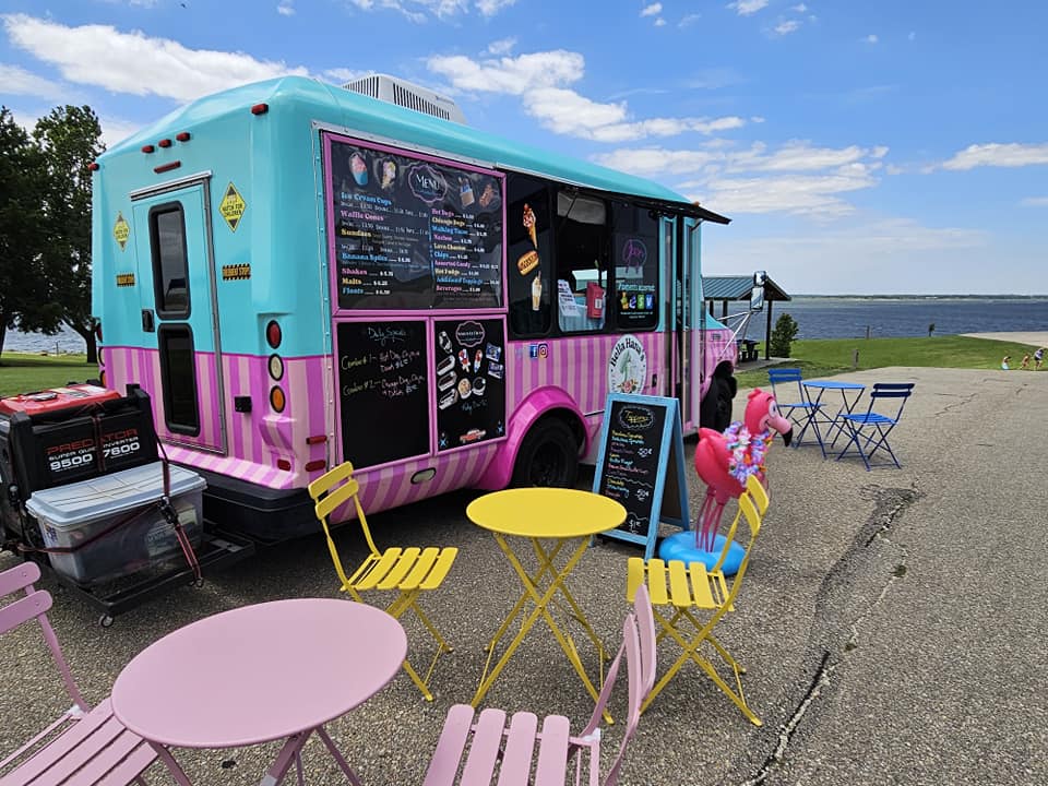 Bella-Hana-s-Ice-Cream-Pastry-
