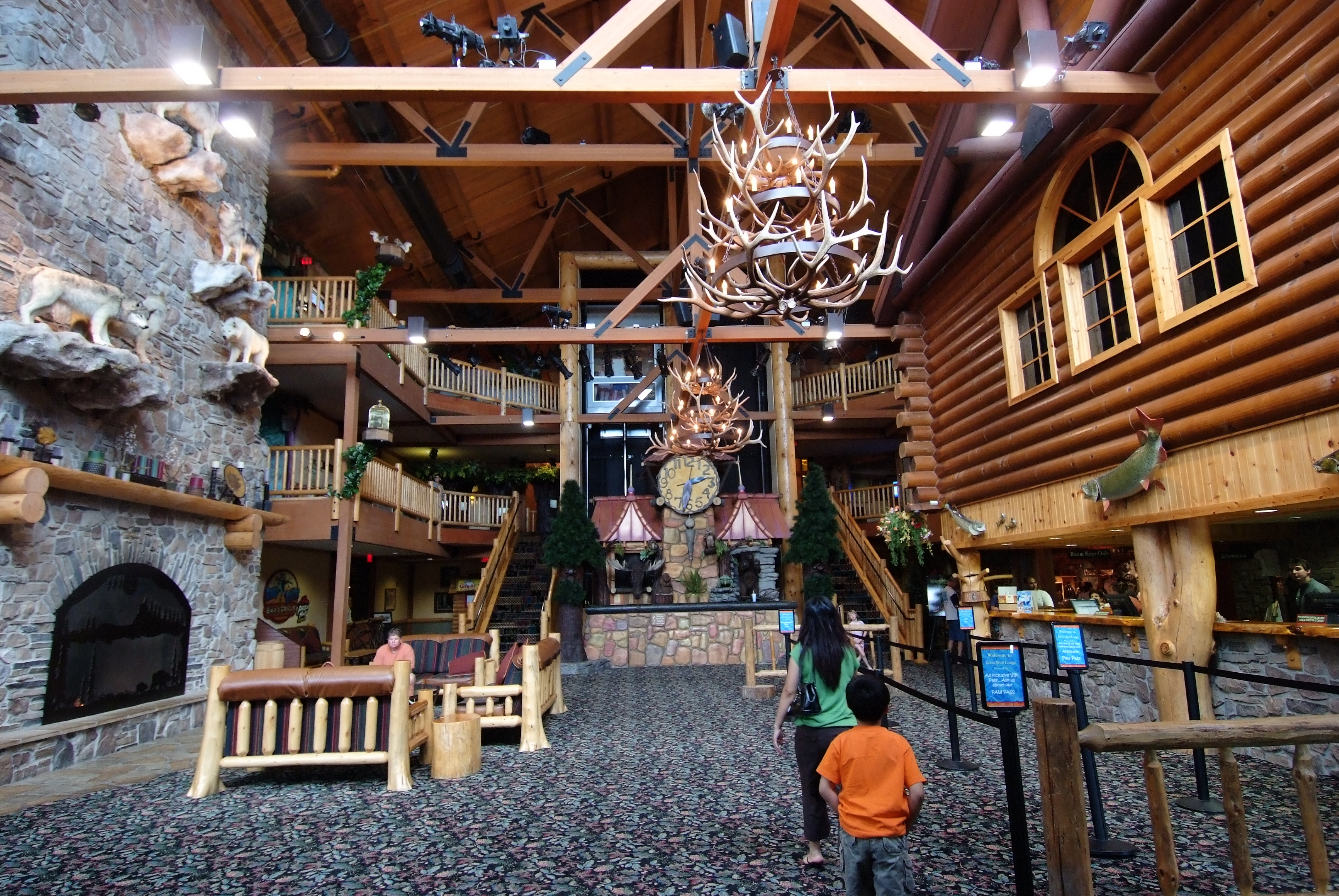 Great Wolf Lodge - Gift Shop Magazine