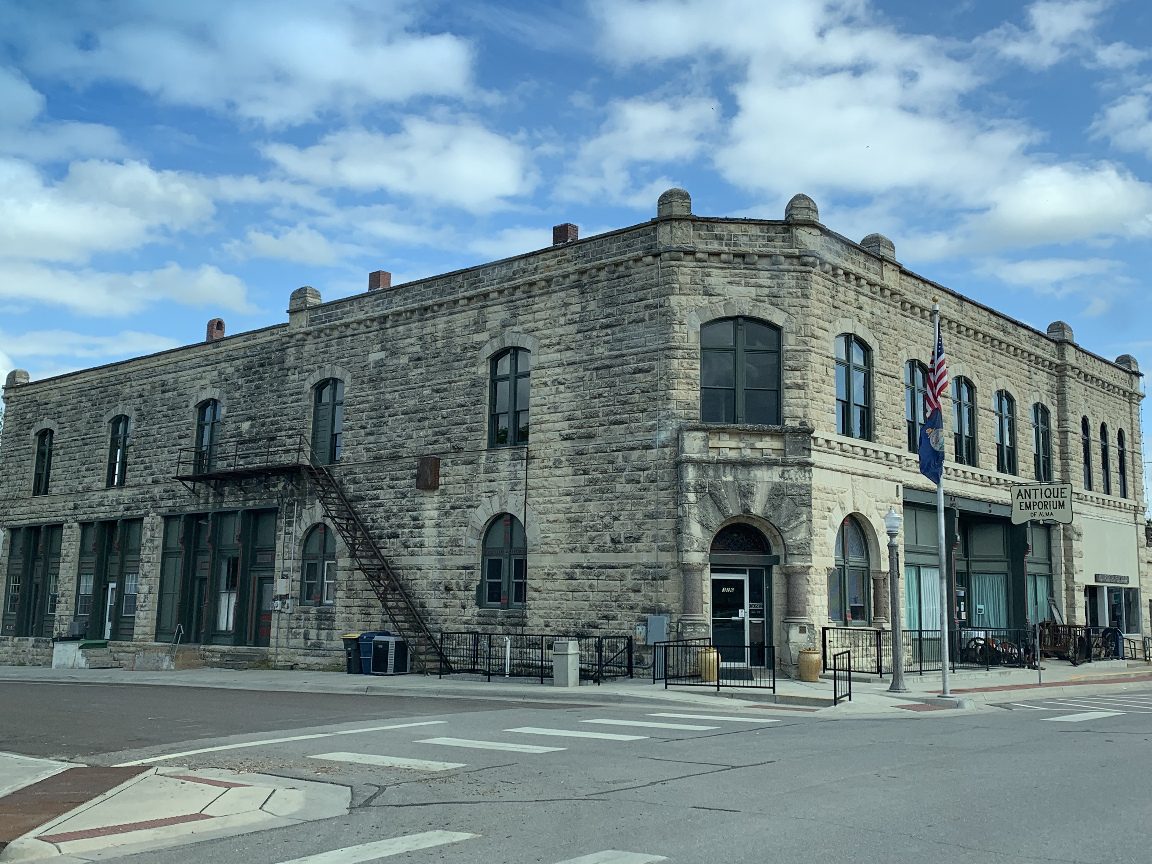 The Antique Emporium of Alma - Alma KS, 66401