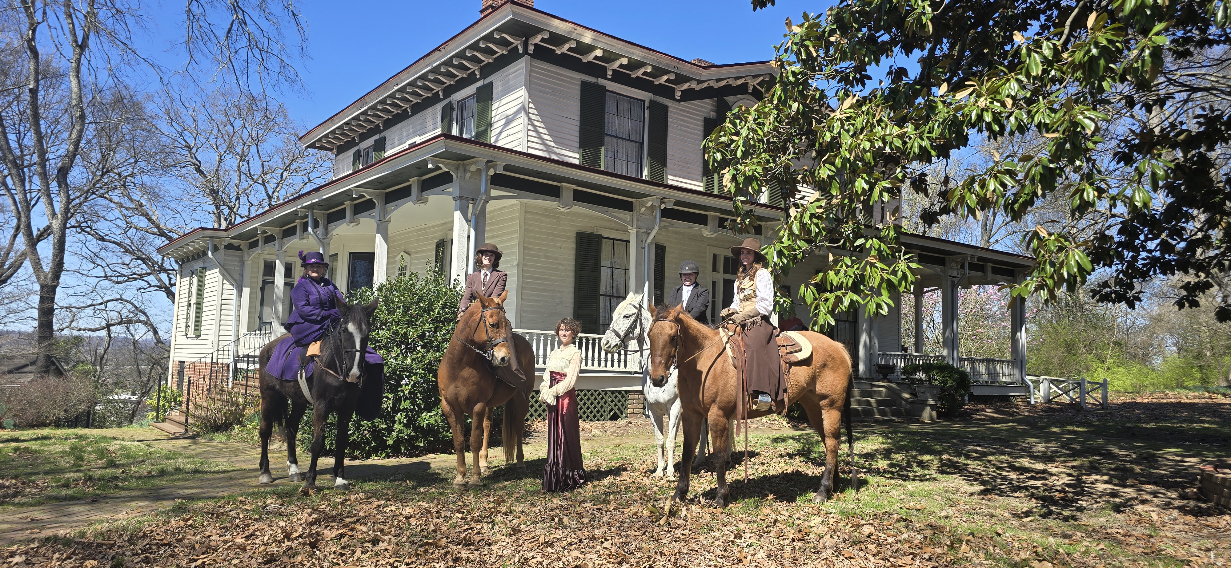 house on the hill ハウスオンザヒル　ロンパース　レギンス　馬 Ride Like a Lady | Knoxville, TN