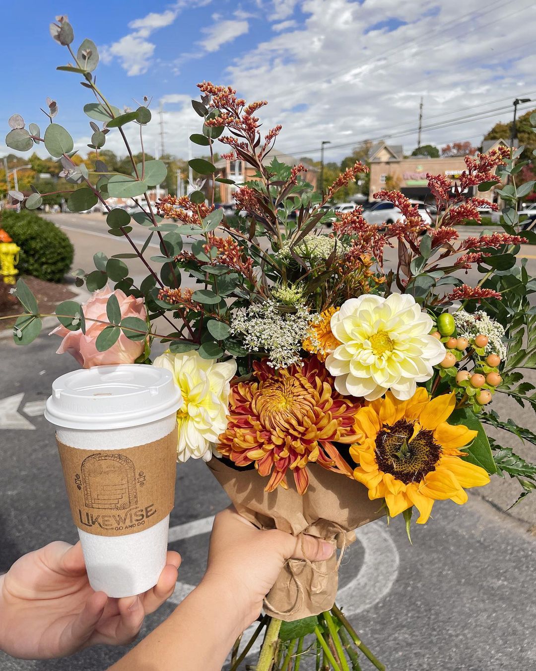 フラワー・ガーデニング Flower lovers Cultivate Coffee + Flowers | Knoxville, TN