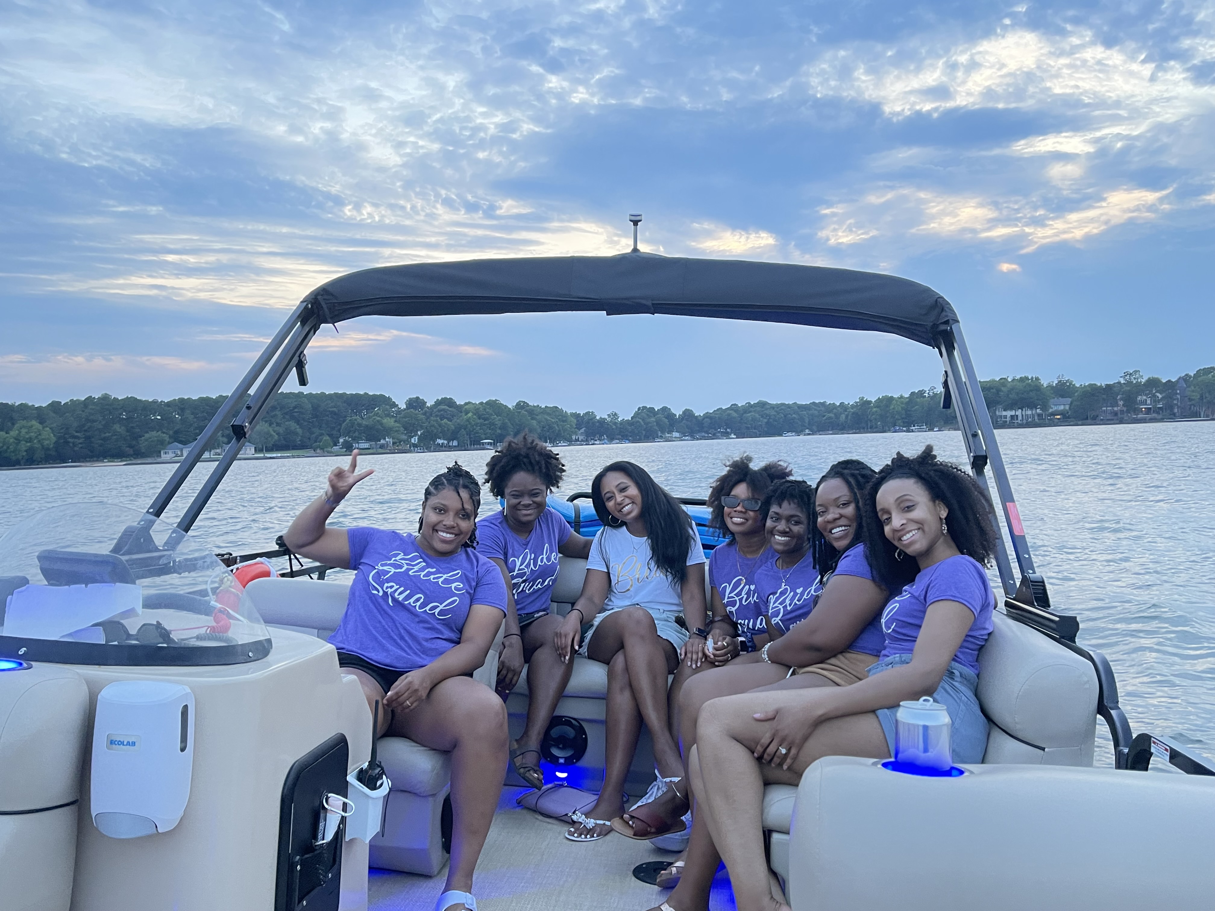 Lake Travis Bachelorette Party Boat Rental