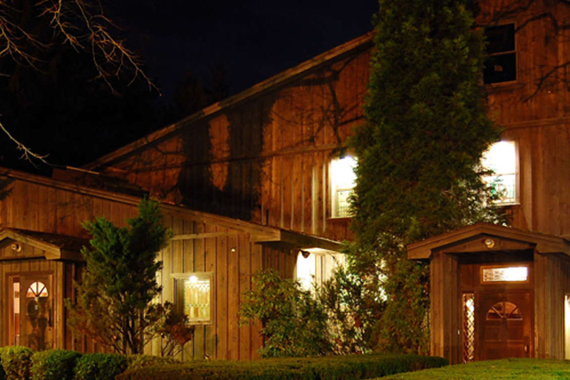 Nino's Restaurant | Mount Pleasant, PA