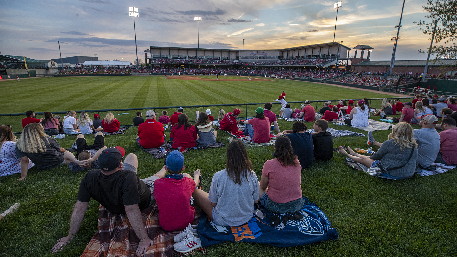 Lincoln Saltdogs kick off Summer with family fun at Haymarket Park