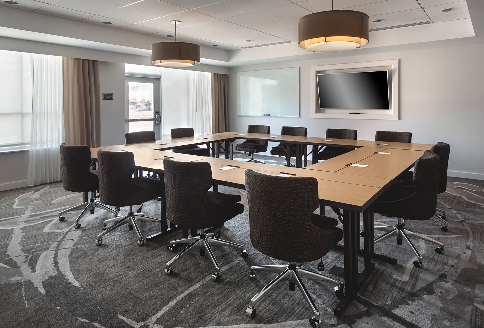 Rose Room - At our Riverhead hotel, we will work with you to customize every detail of your event. See how our service and amenities can make your next event a success.