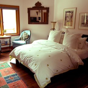 161_35-Guest-bed2.jpg - Guest Room