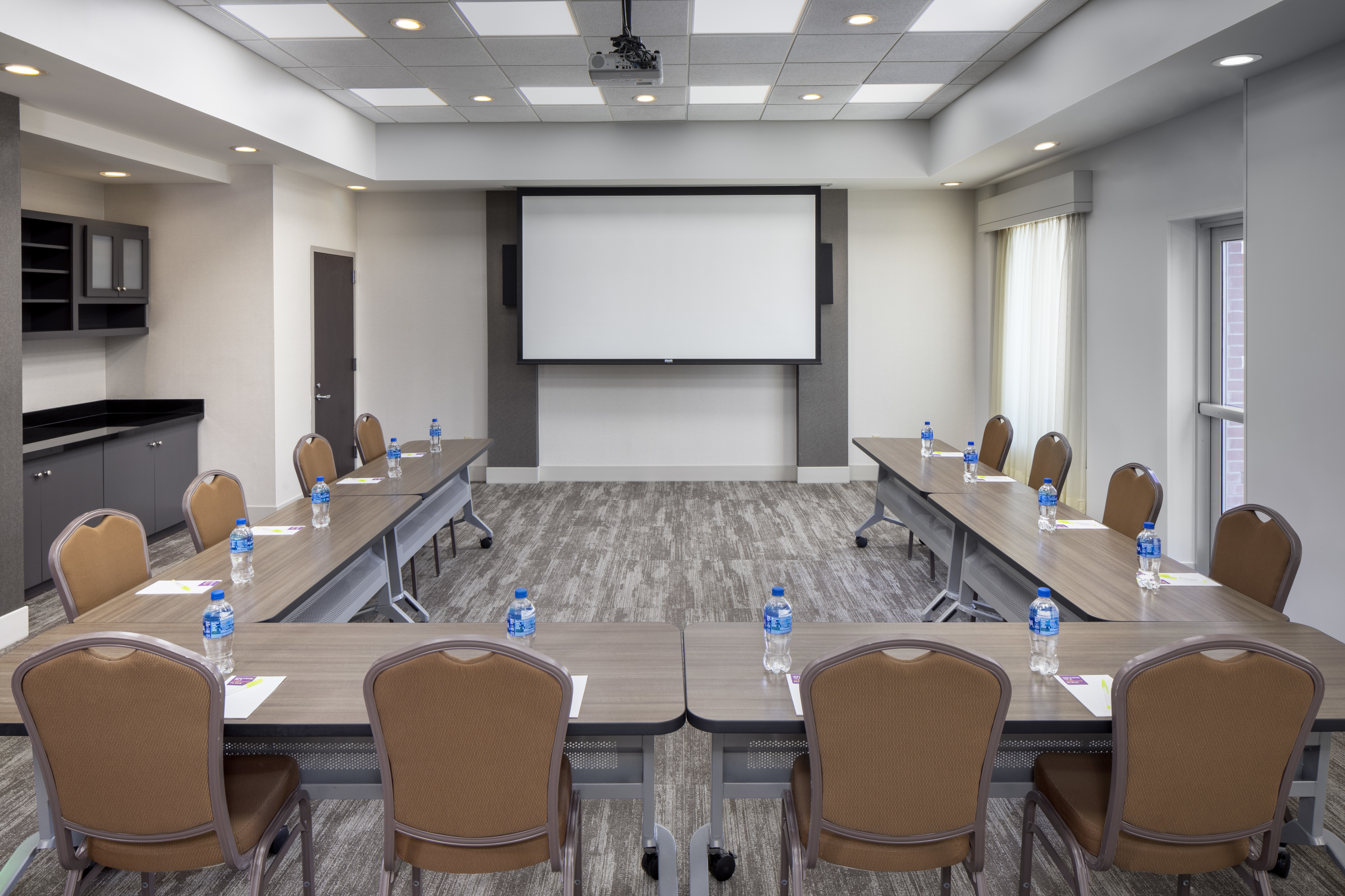 Peconic Room