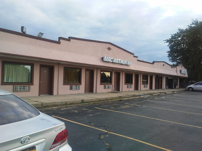 Mac Arthur Inn