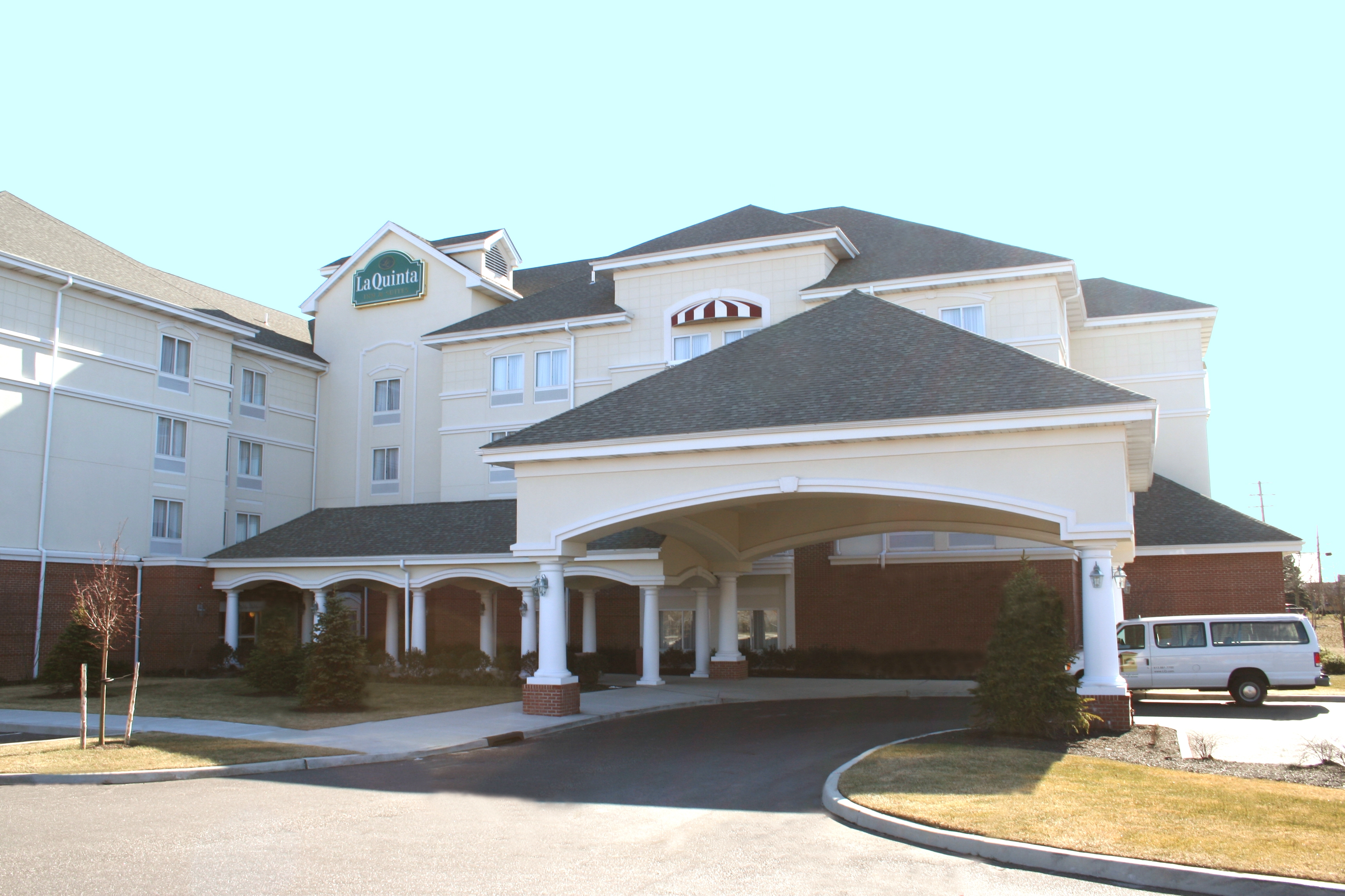 4672_600_LaQuinta Islip.JPG