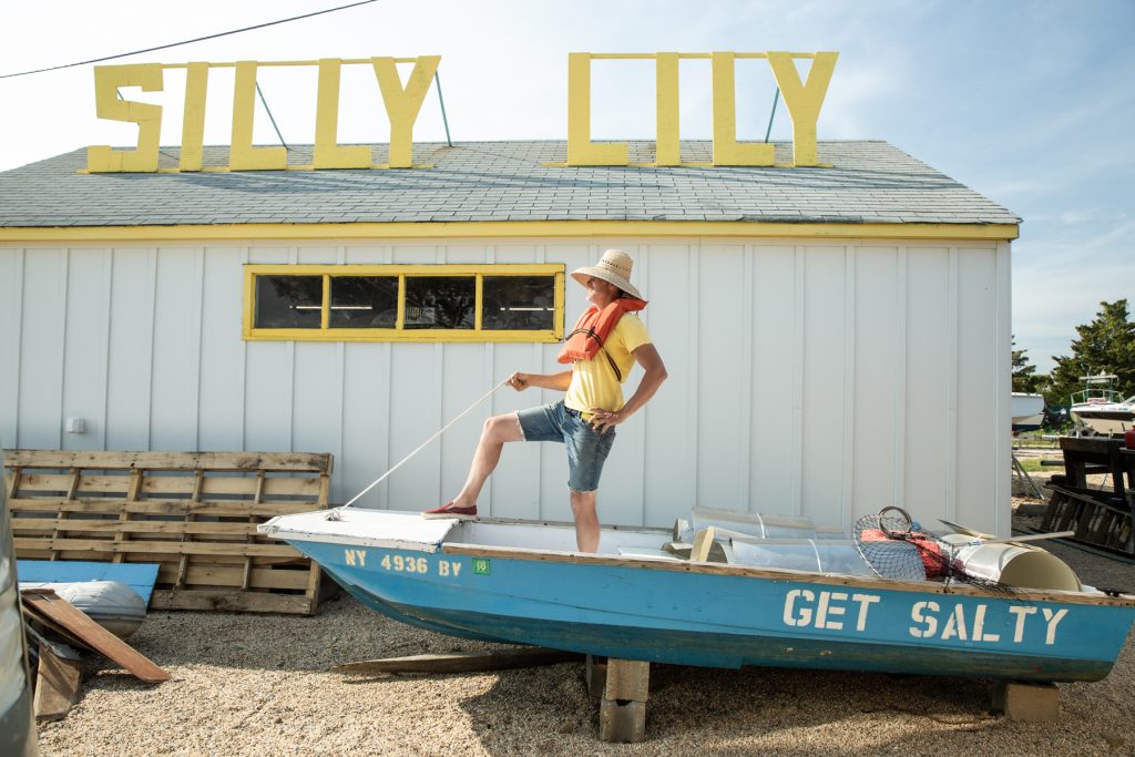 Silly Lily Fishing Station