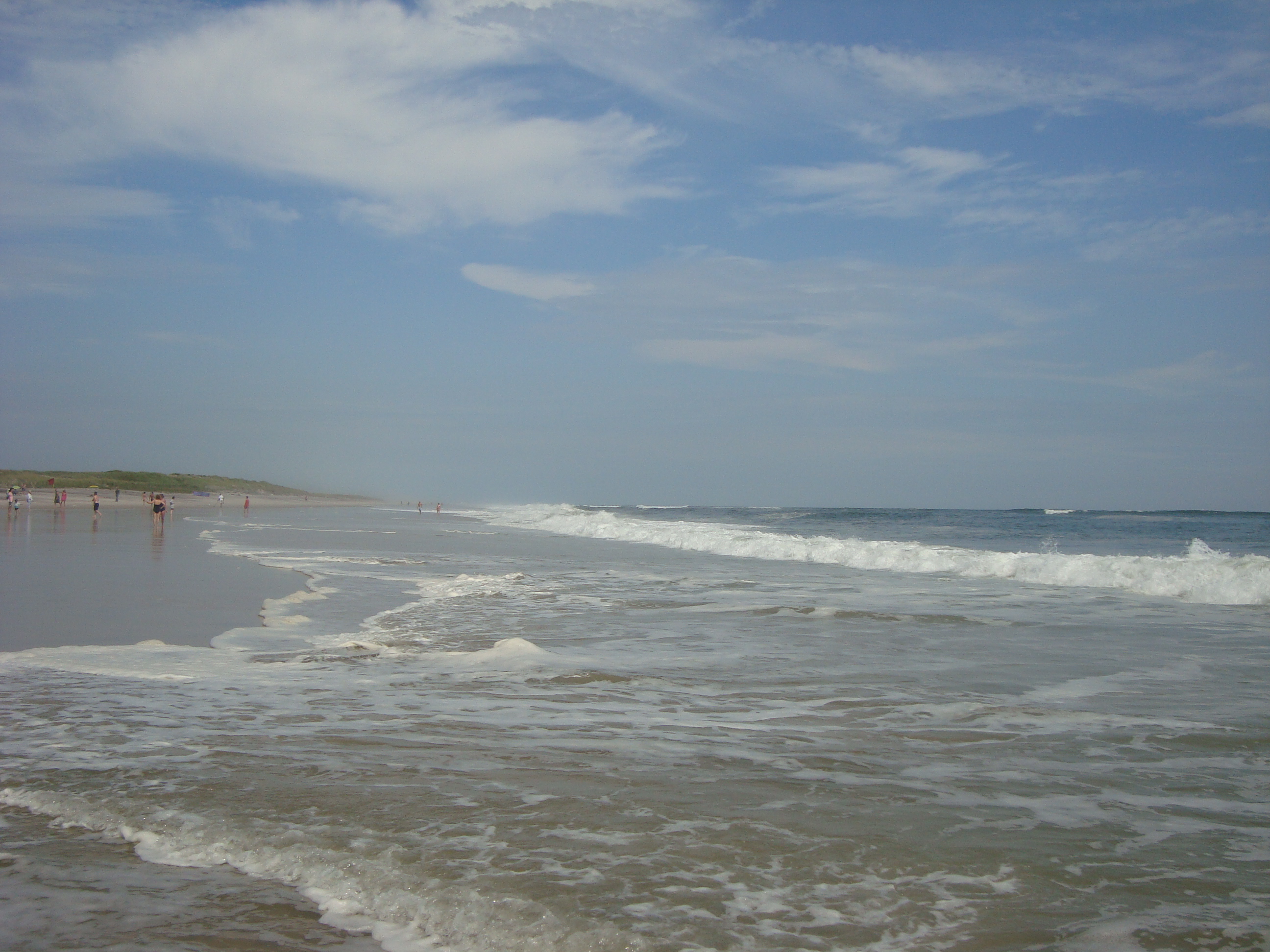 6056_420_Summer 2009 beach kmatejka 076.jpg