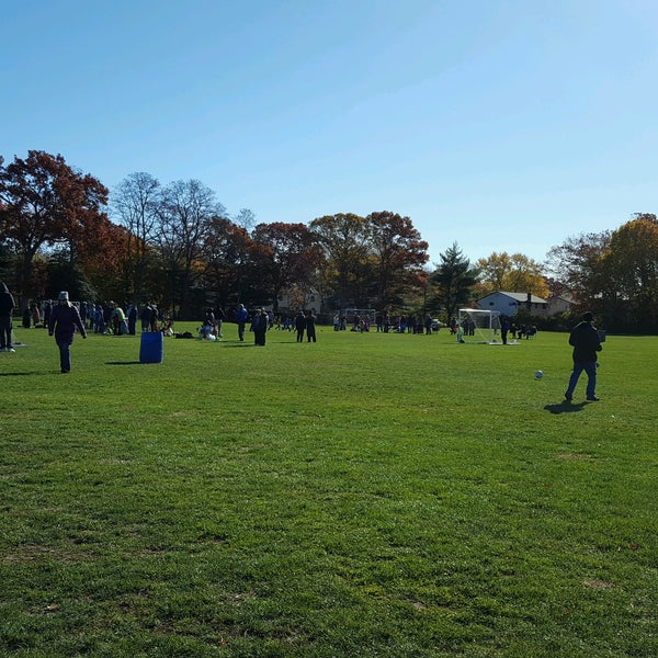 Van Bourgondien Park