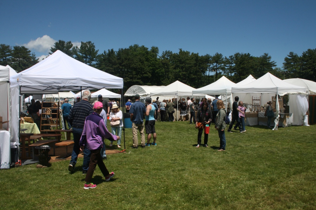 Art in the Park Fine Art & Craft Fair - The Art League's Annual Fair features original art and craft by more than 75 exhibitors, all available for purchase.  Thousands attend the event at Huntington's Heckscher Park each year.