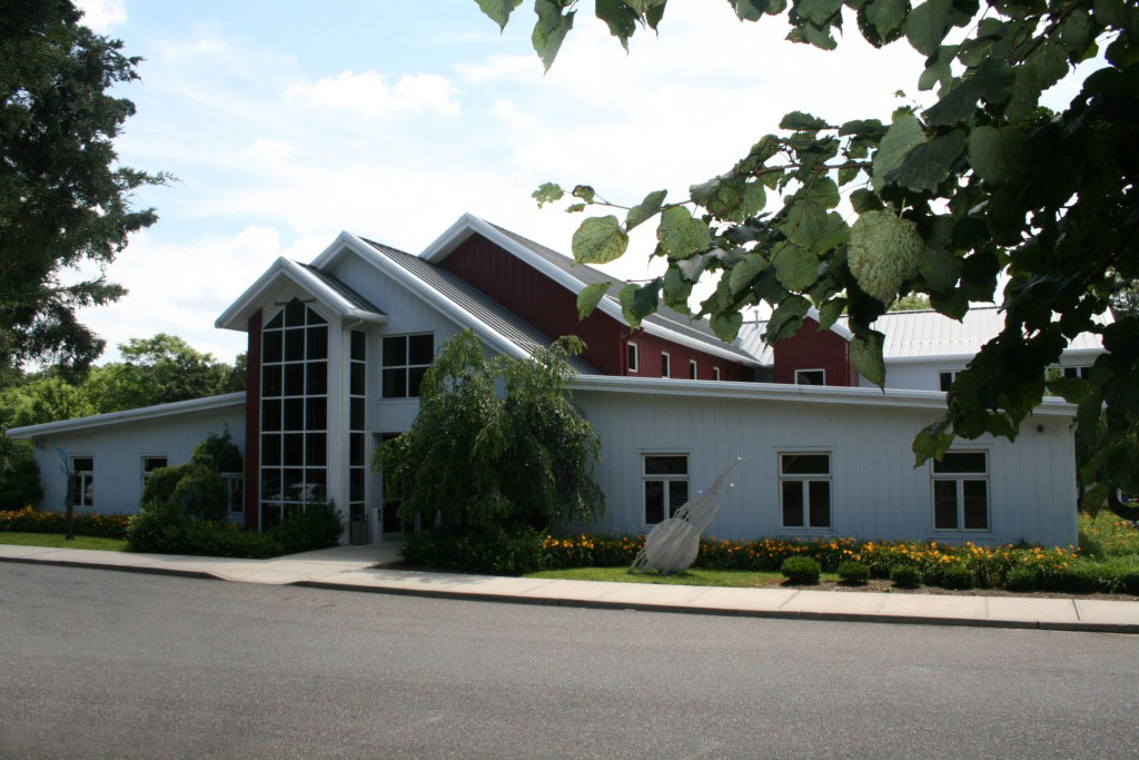 Art League of Long Island Art Center