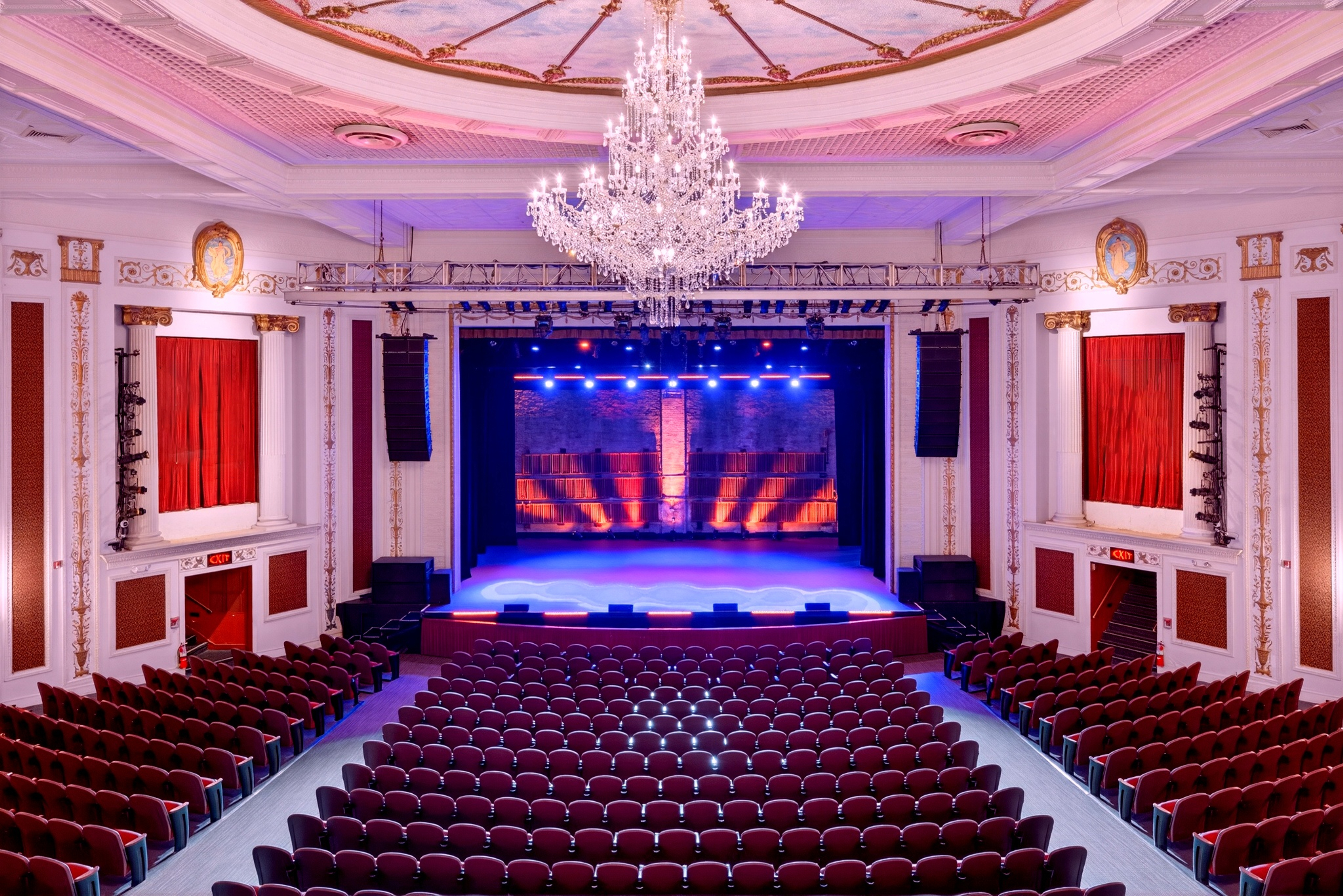 The Patchogue Theatre For The Preforming Arts