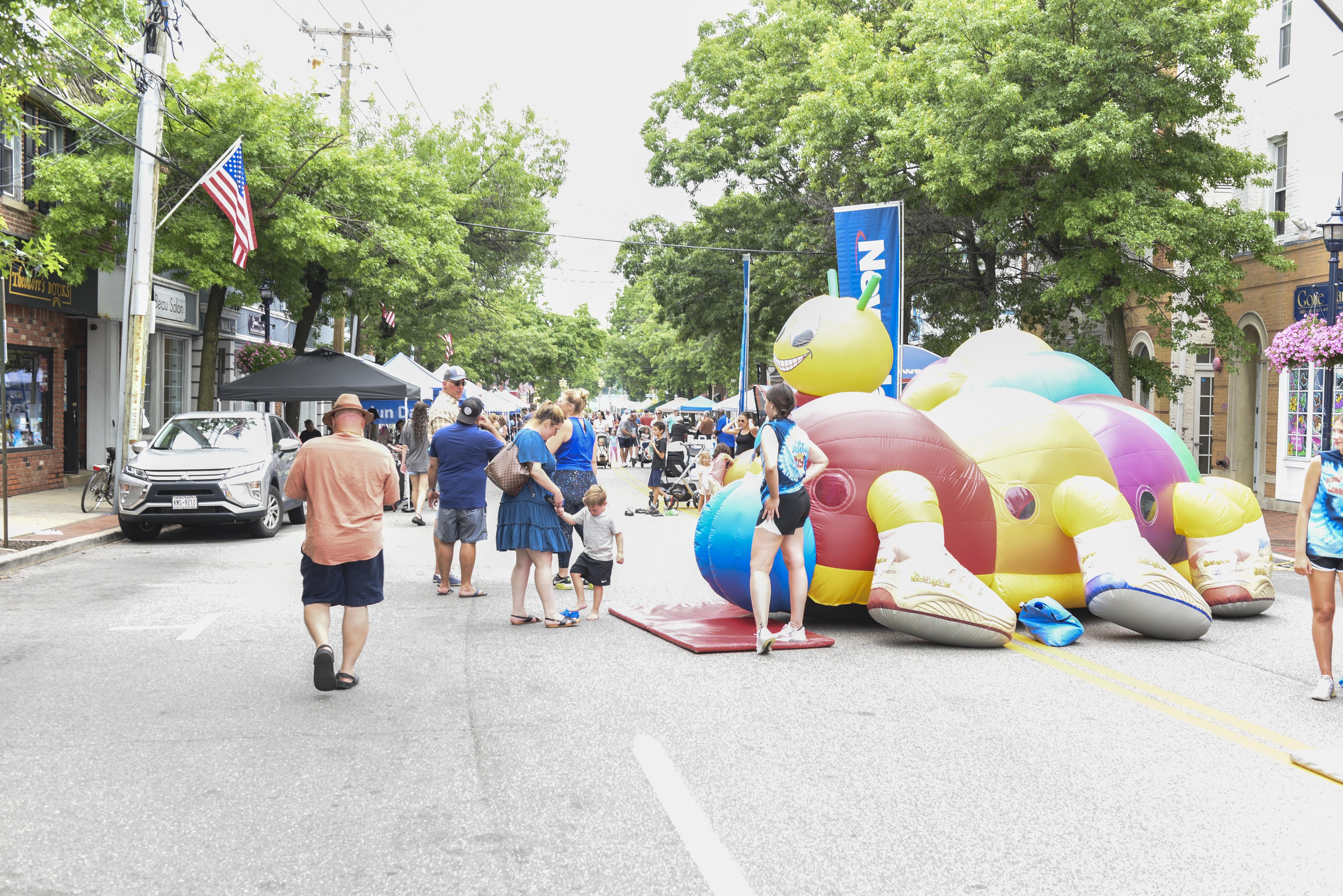 Lively children's zone with offerings for the entire family!