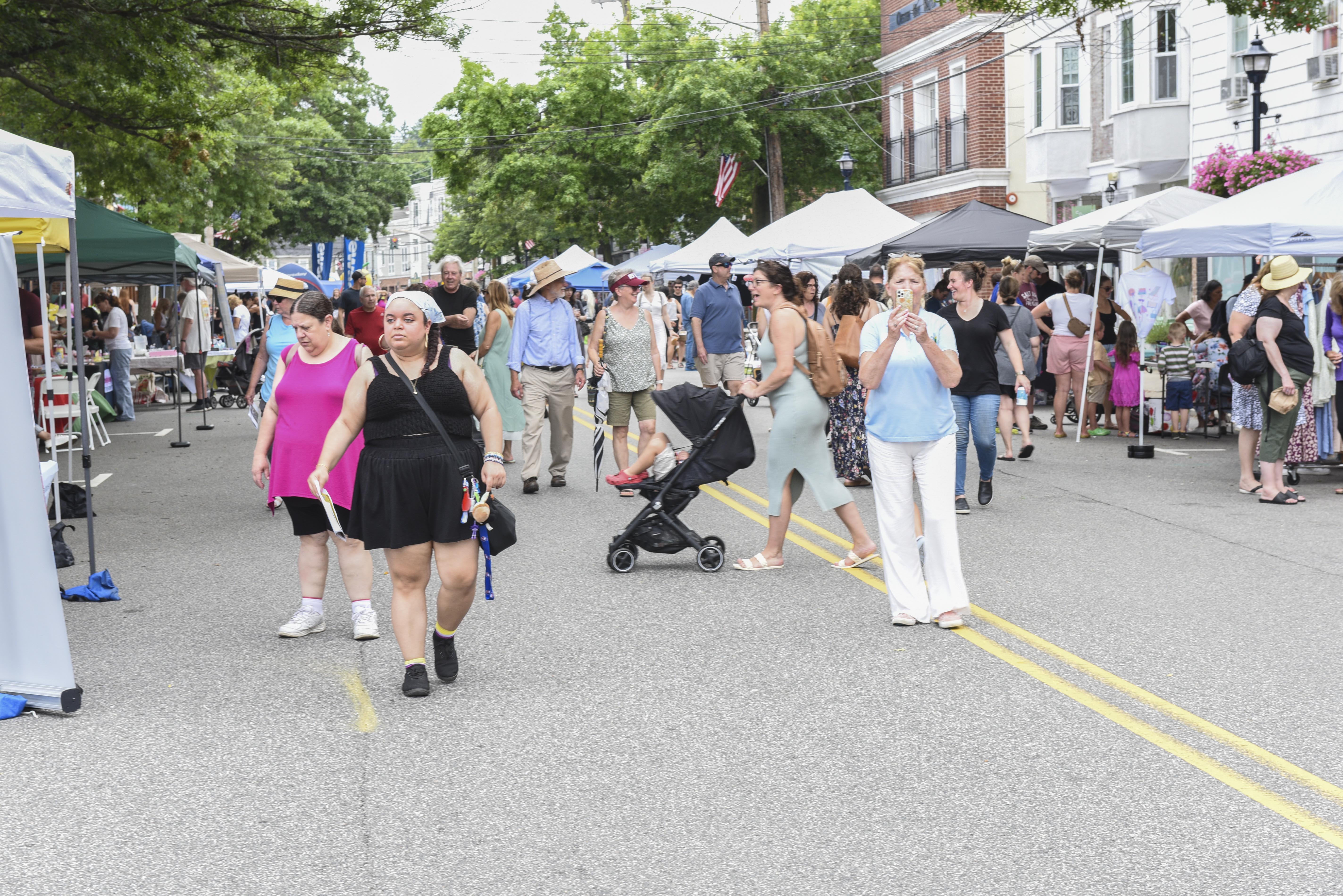 A full day of programming brought many people to downtown Oyster Bay!