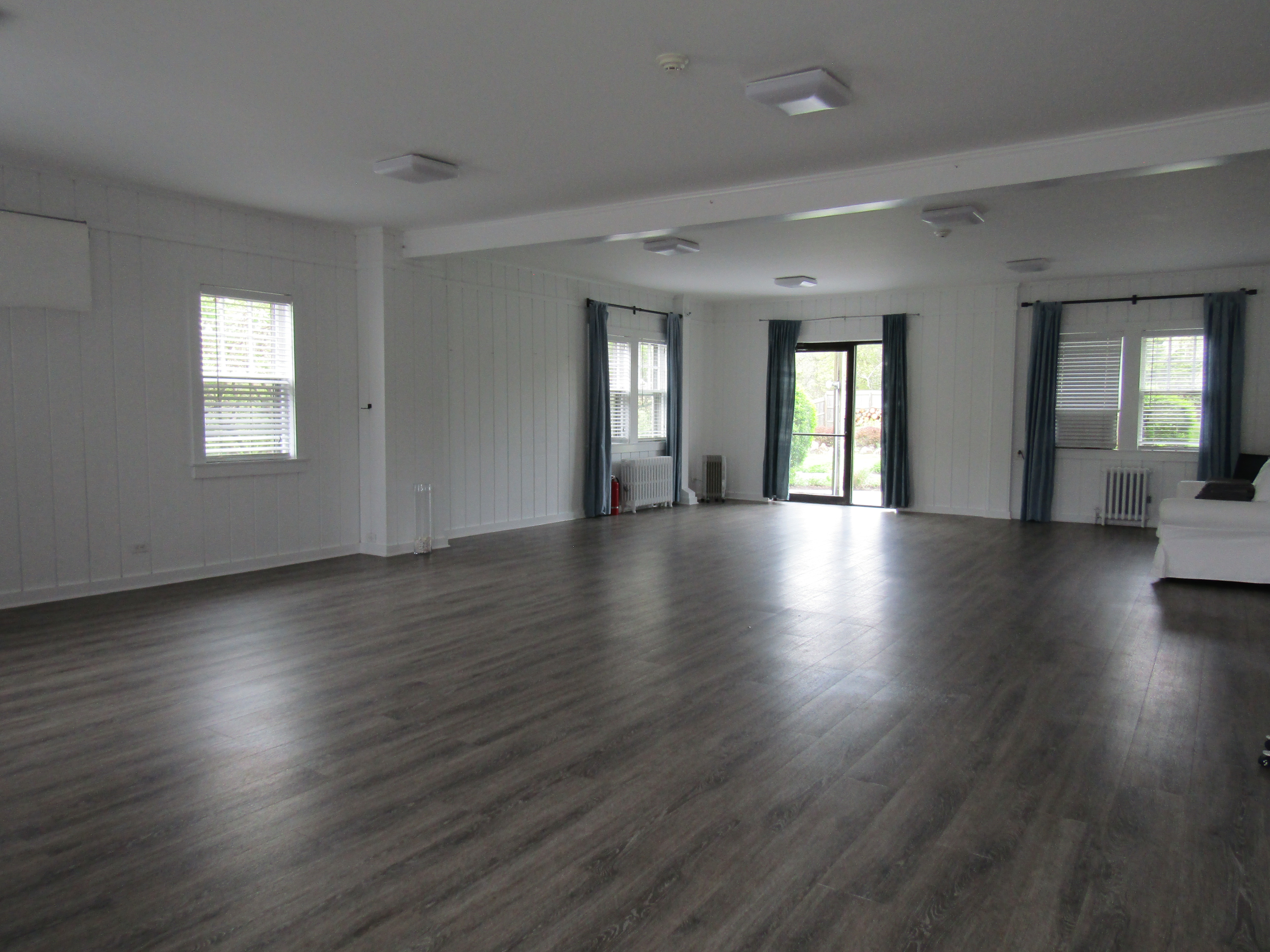 Sole East Resort- Meeting Space - The perfect space for retreats, group meetings, or private meals. Contact events@soleeast.com today to book your group event!