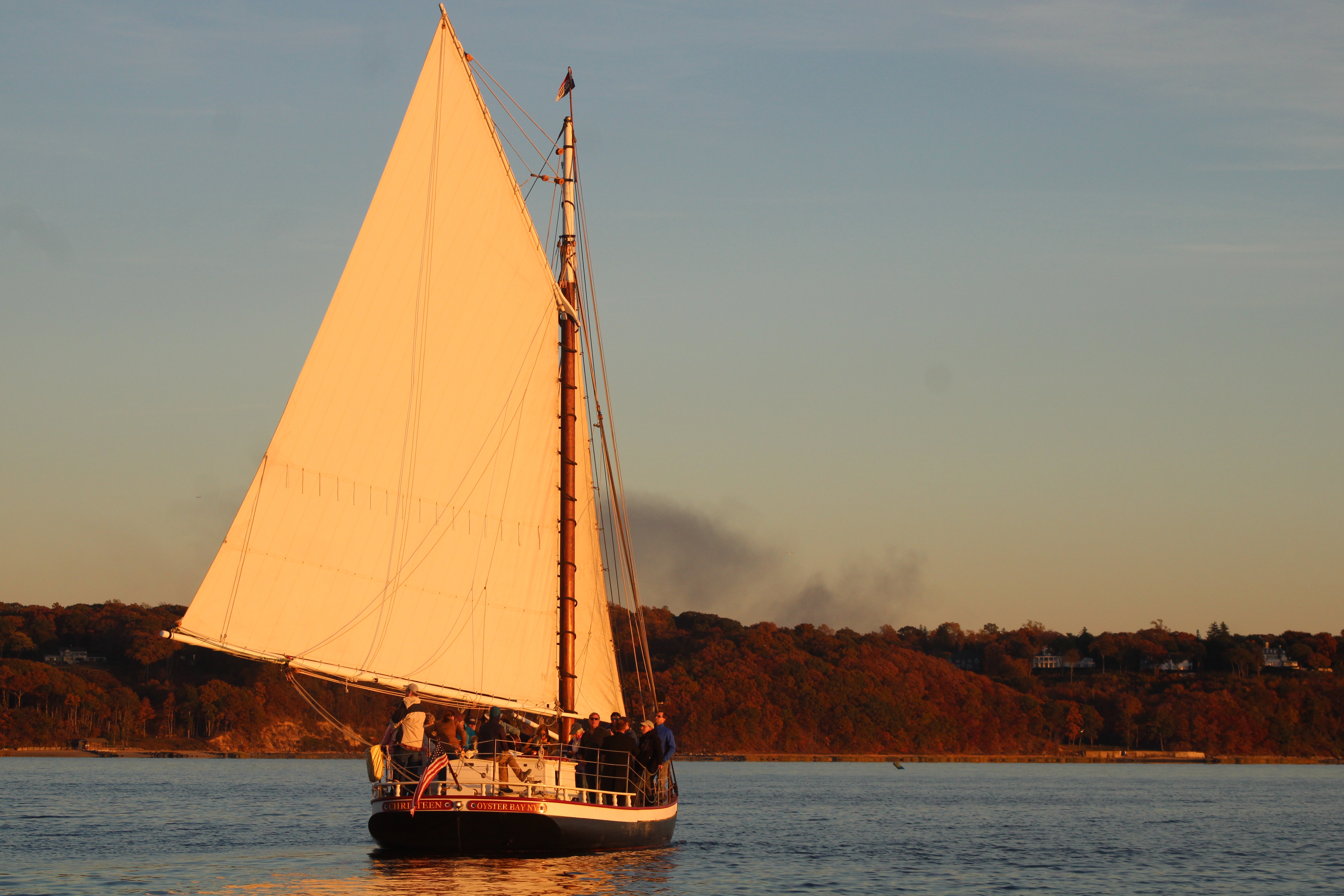 CHRISTEEN Sunset - Our historic CHRISTEEN sailing people out during a beautiful sunset.