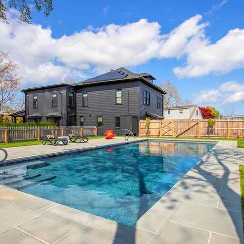 Vine + Sand Pool
