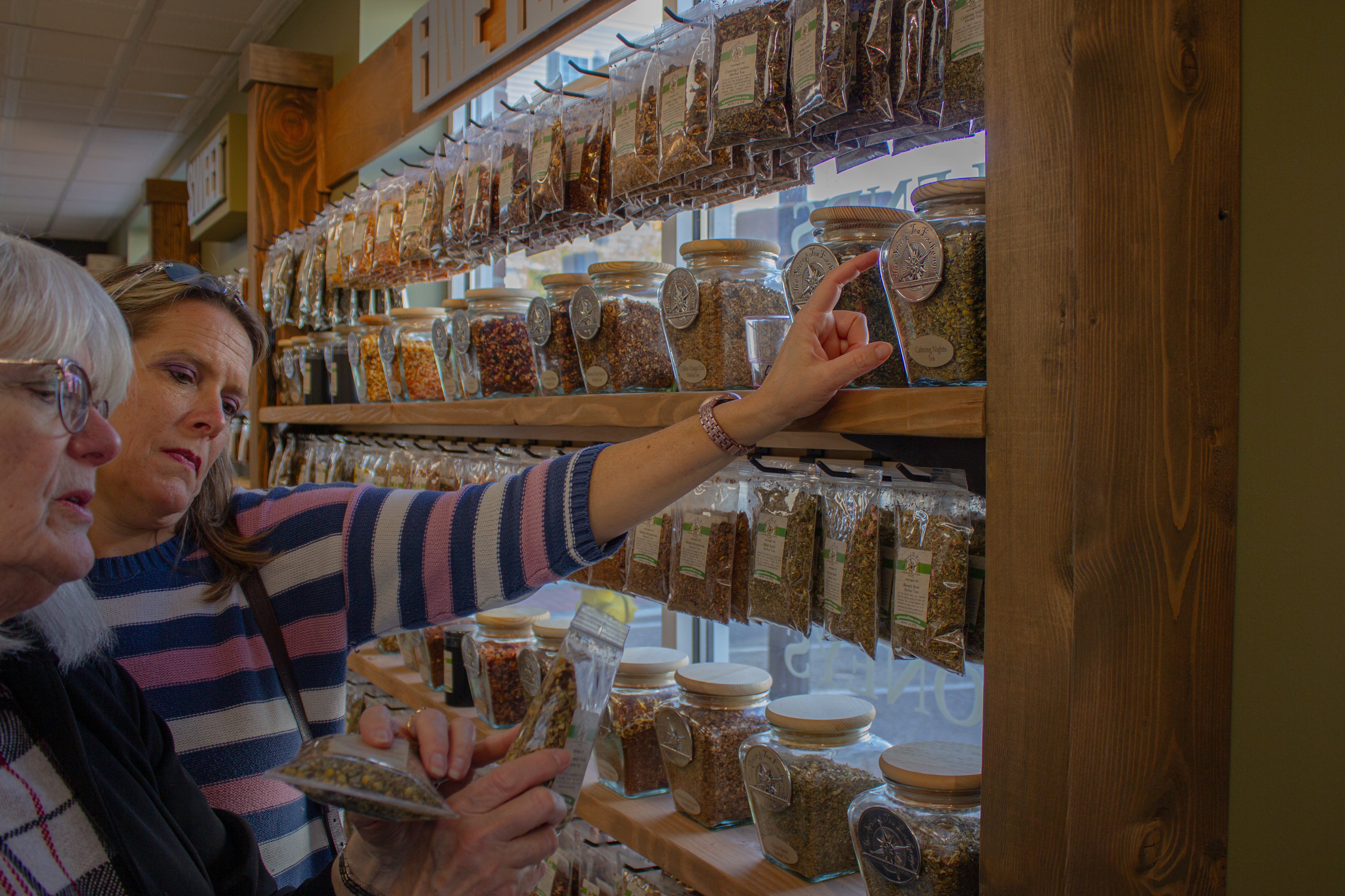 Open the jars to experience the flavors - Open the jars to experience the flavors