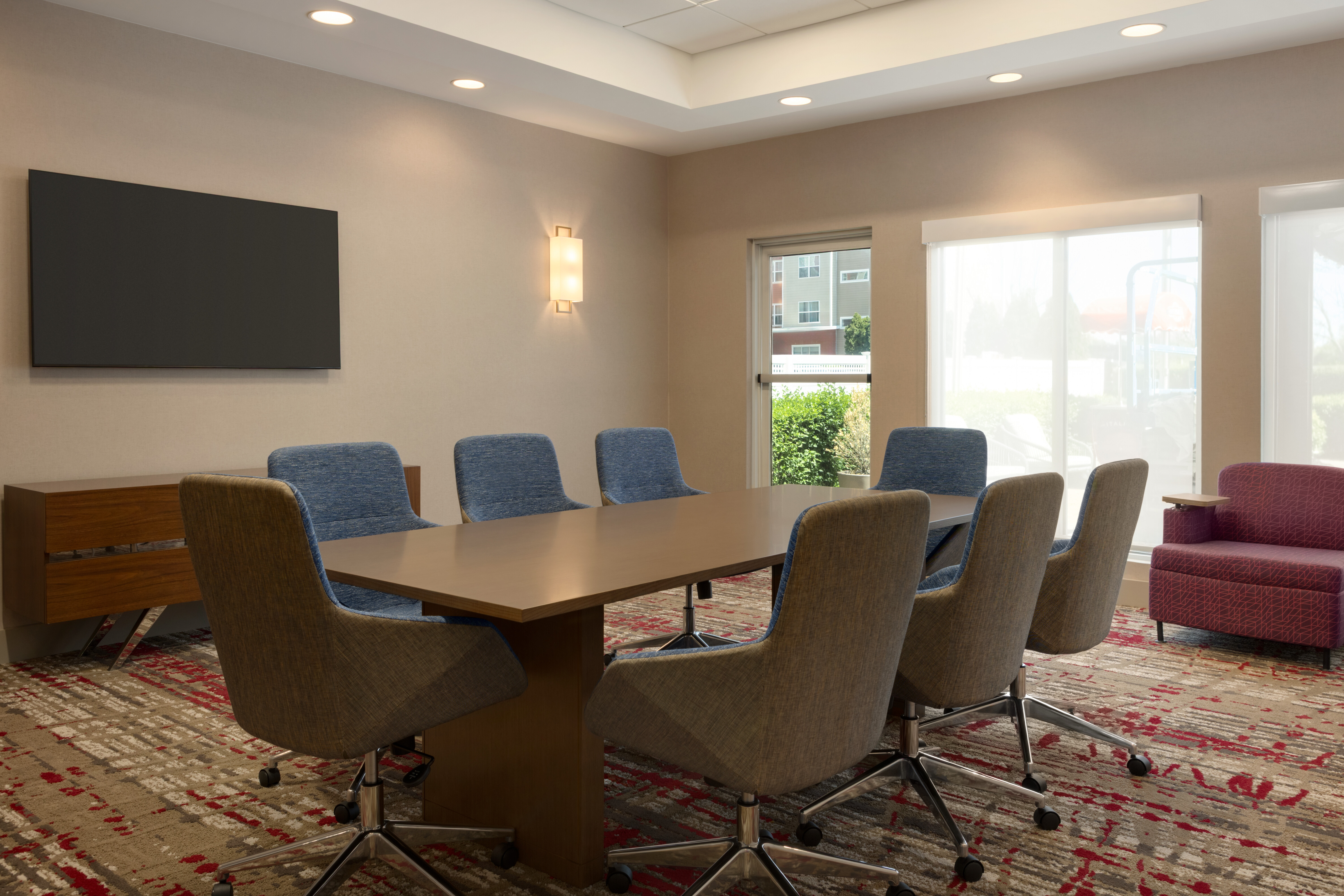 Hamptons meeting room