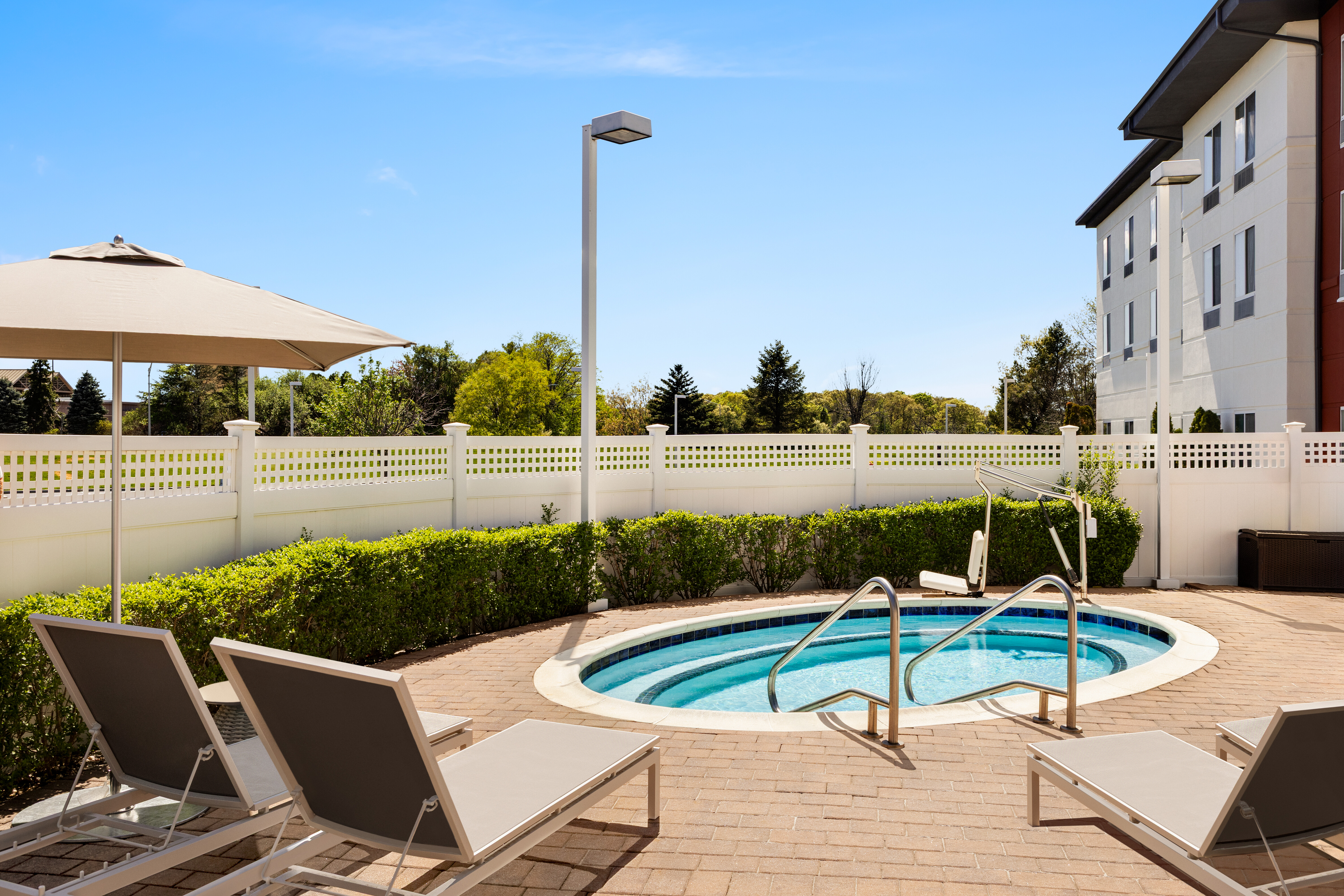 Outdoor hot tub