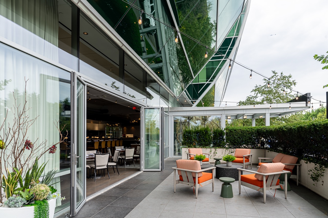 Outdoor Dining - Outdoor Dining at The Halston