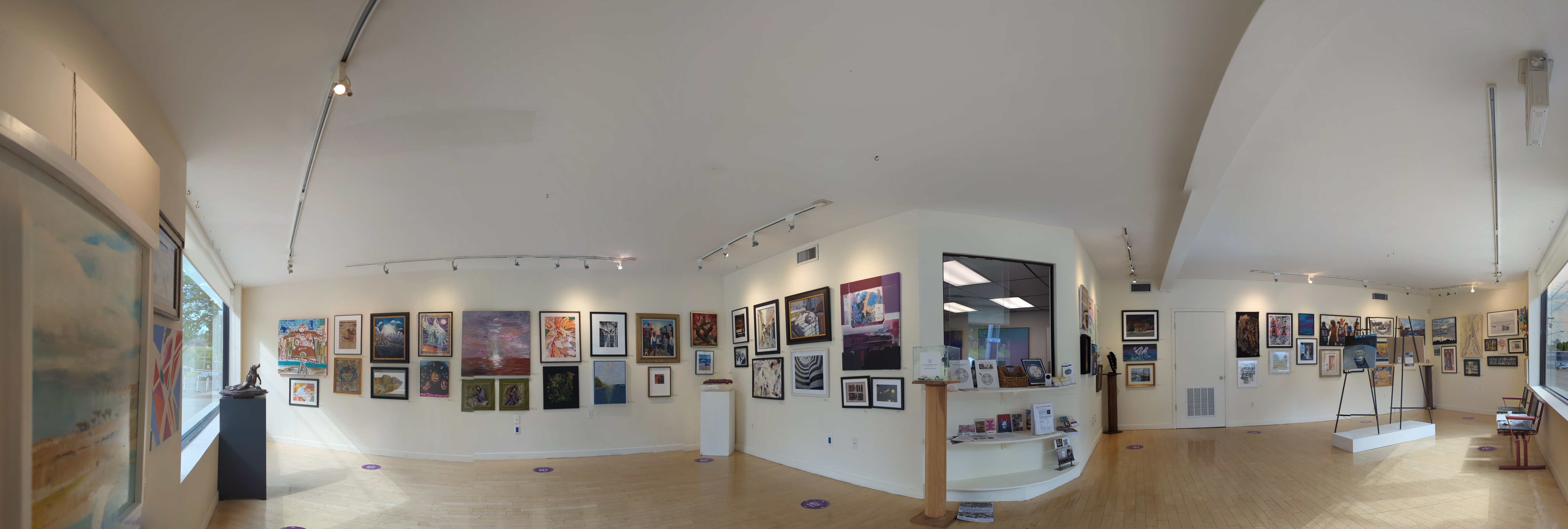 Main Street Gallery - Showcasing hundreds of artists a year, our Main Street Gallery is free and open to the public.