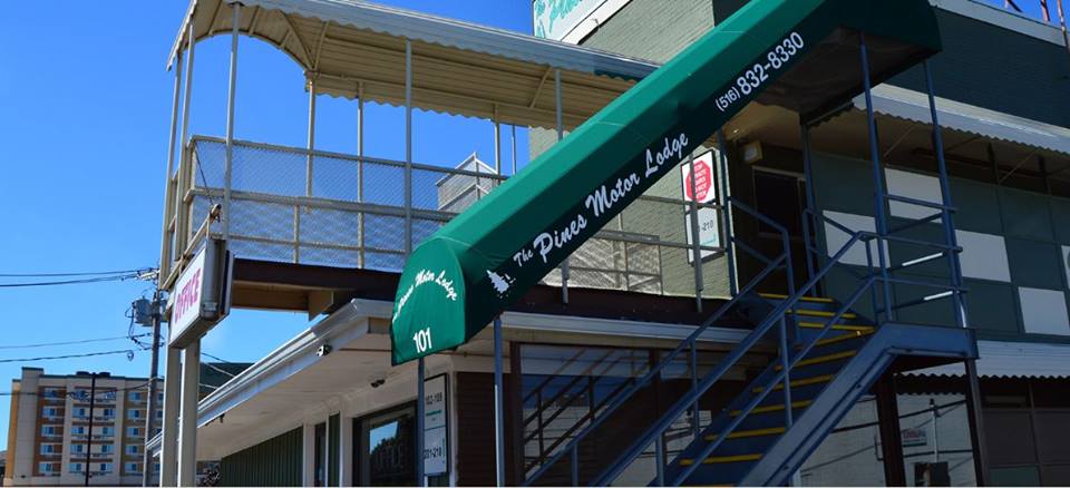 Pines Motor Lodge - Lindenhurst