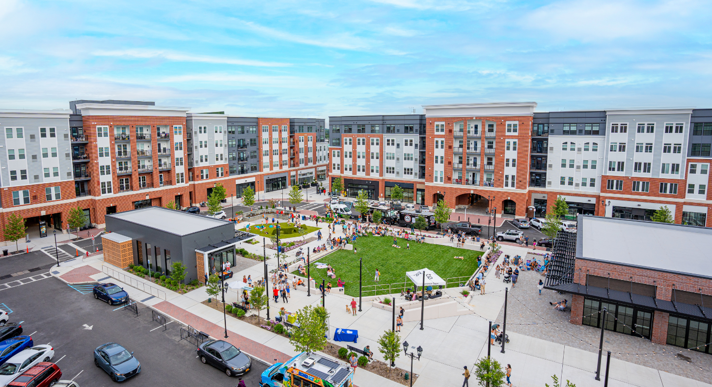 Event at Station Yards with live music, local vendors, and food trucks