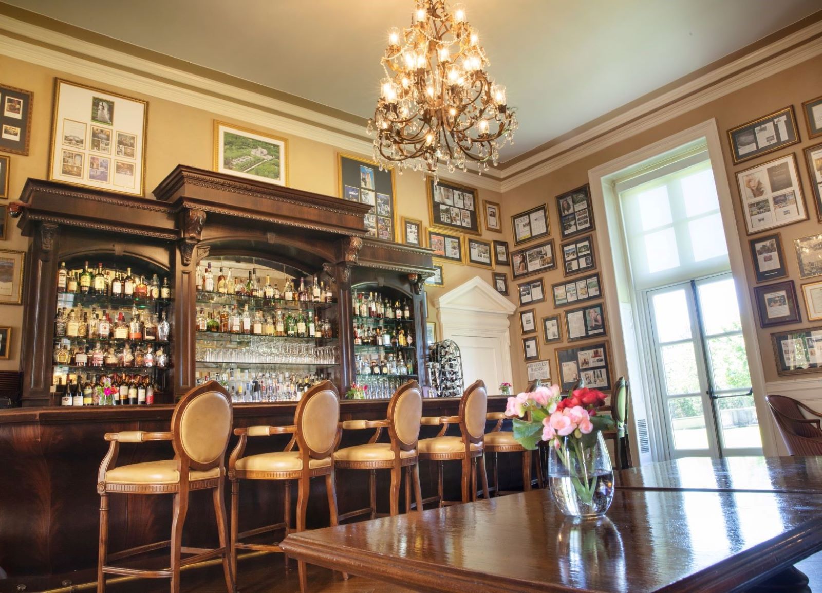 OHK Bar & Restaurant