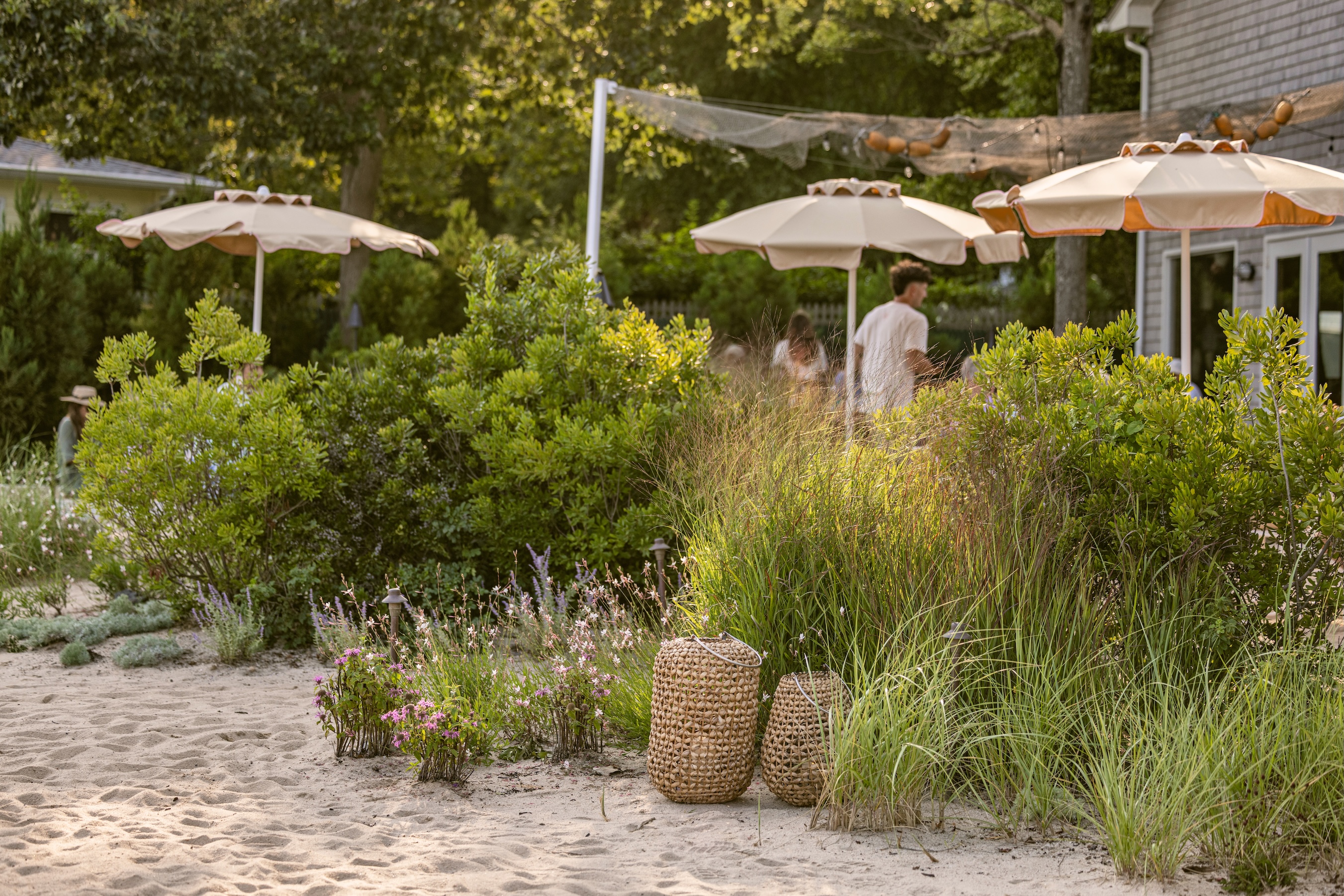 Eddie's Silver Sands - Guests enjoying group dining and celebrations at Eddieu2019s waterfront restaurant in Greenport on the North Fork of Long Island at Silver Sands Motel, featuring coastal ambiance and harbor views.