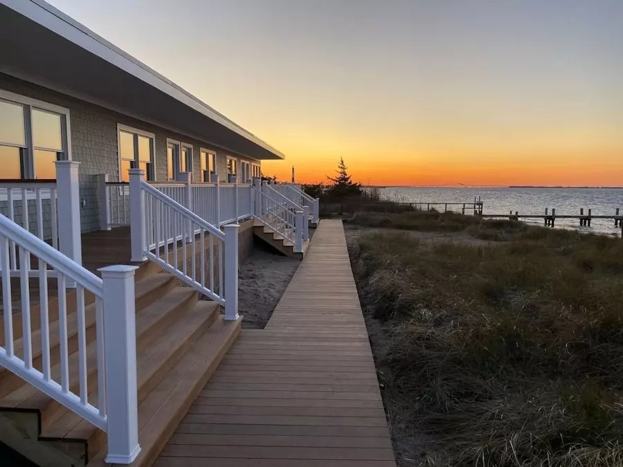 Fire Island Boatel
