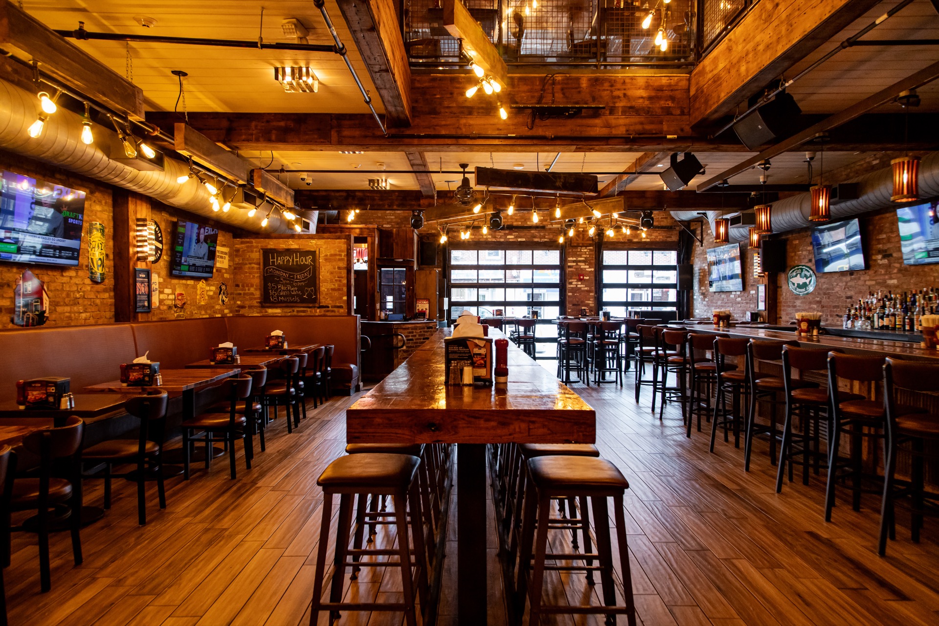 Main Level Dining Area
